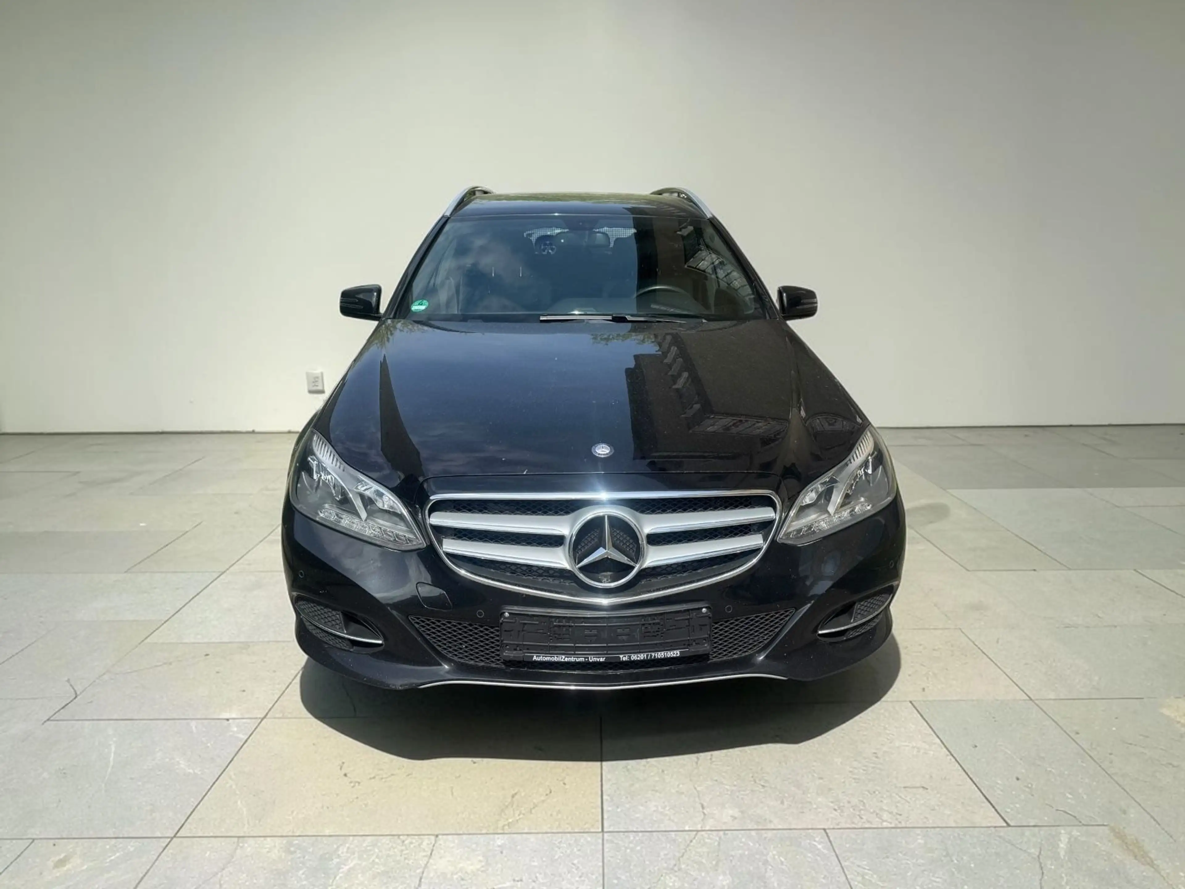 Mercedes-Benz E 250 T-Modell BlueTec |LEDER|2.HAND|EUR6 — photo 2