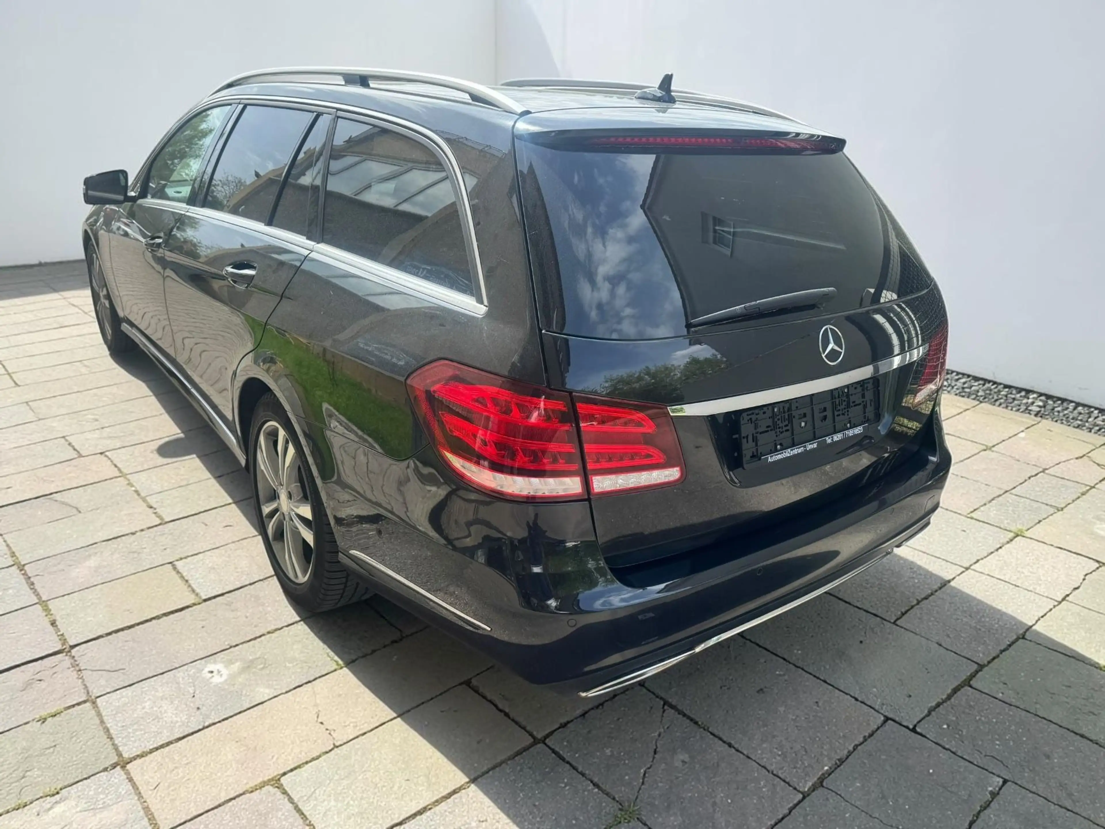 Mercedes-Benz E 250 T-Modell BlueTec |LEDER|2.HAND|EUR6 — photo 3