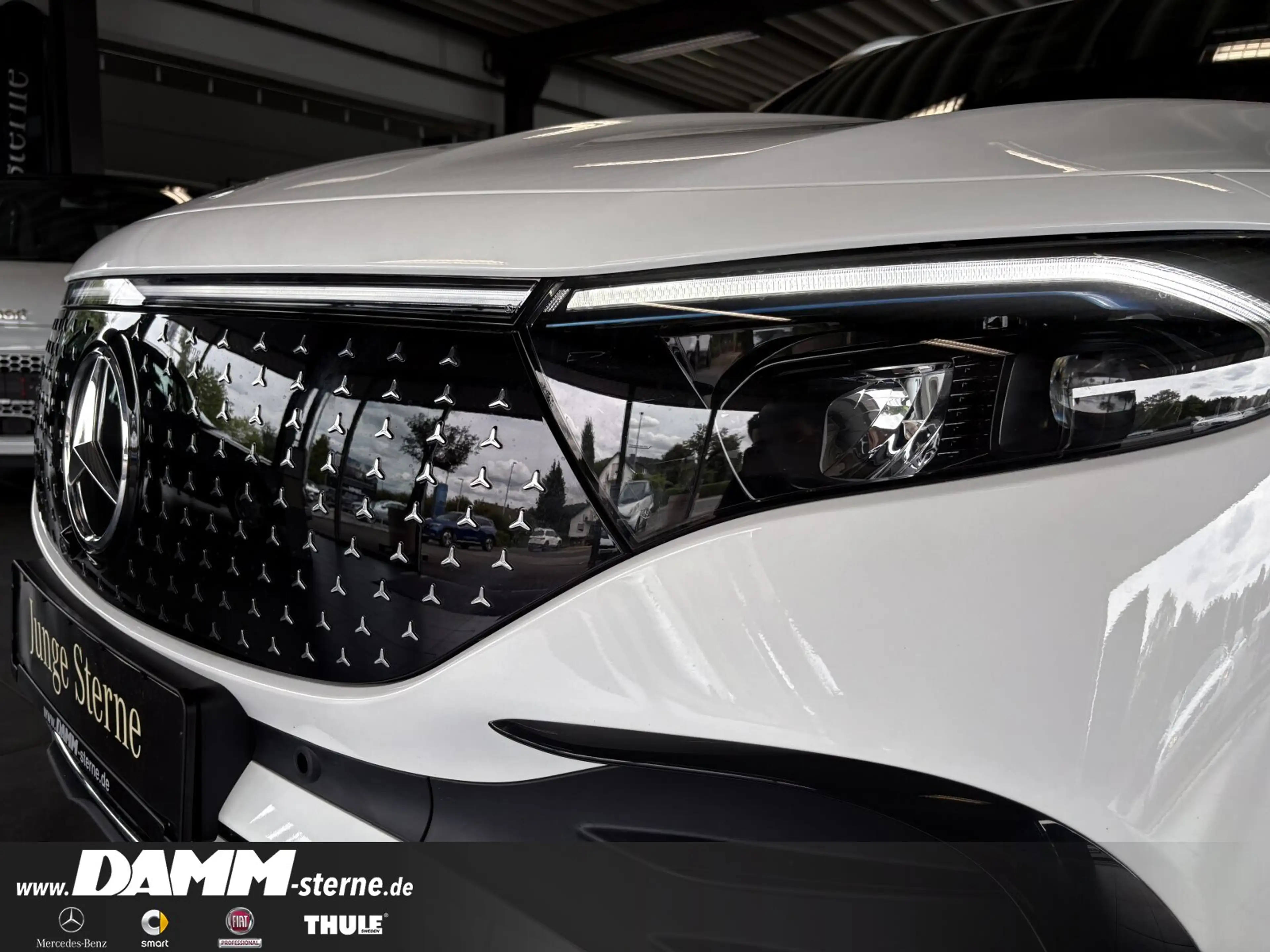 Mercedes-Benz EQB 350 EQB 350 4M AMG Premium/FAP/AHK/HUD/60M GA + Flex — photo 2