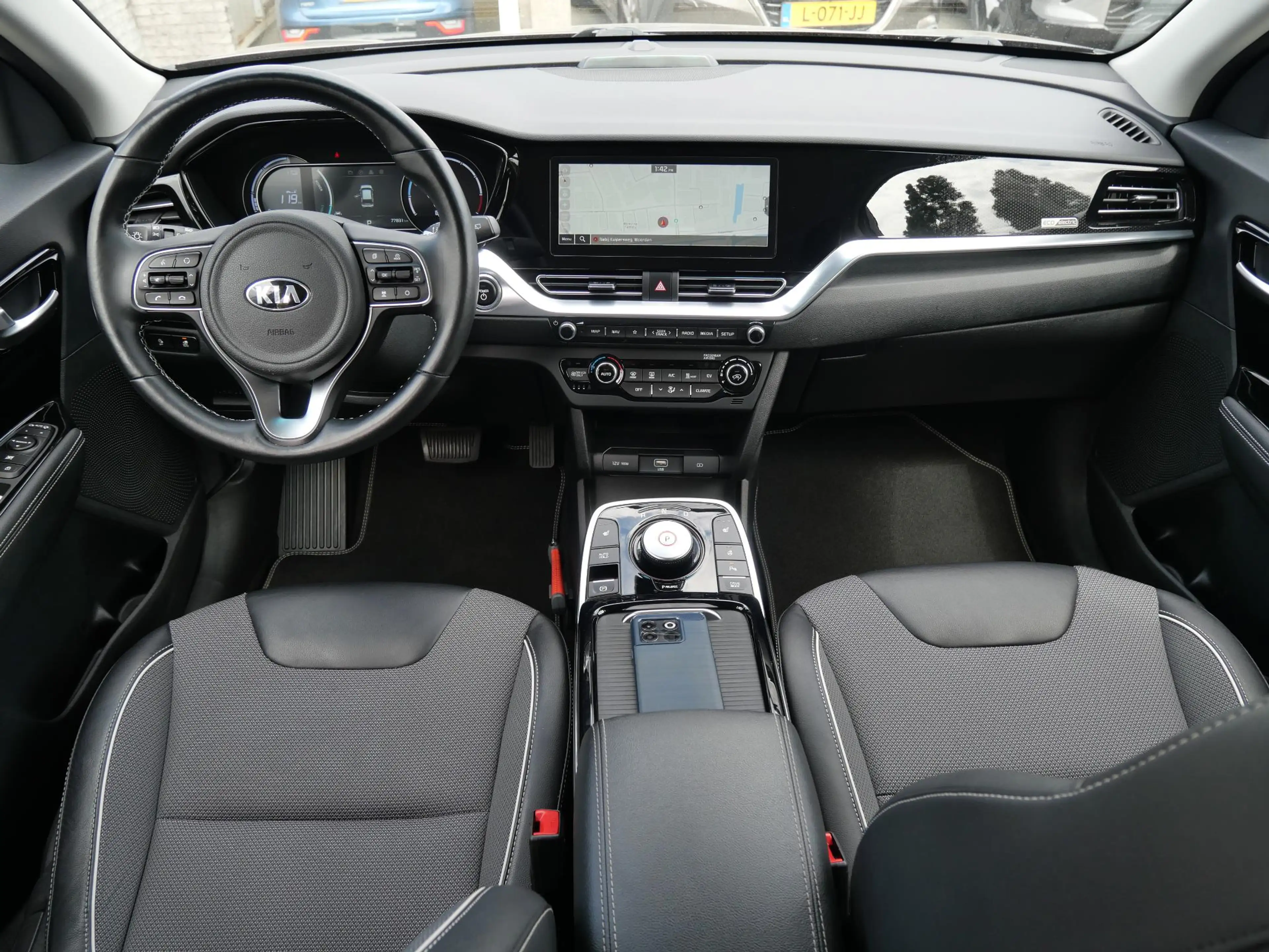 Kia e-Niro DynamicPlusLine 64 kWh | Cruise | Keyless | Navi | — photo 7