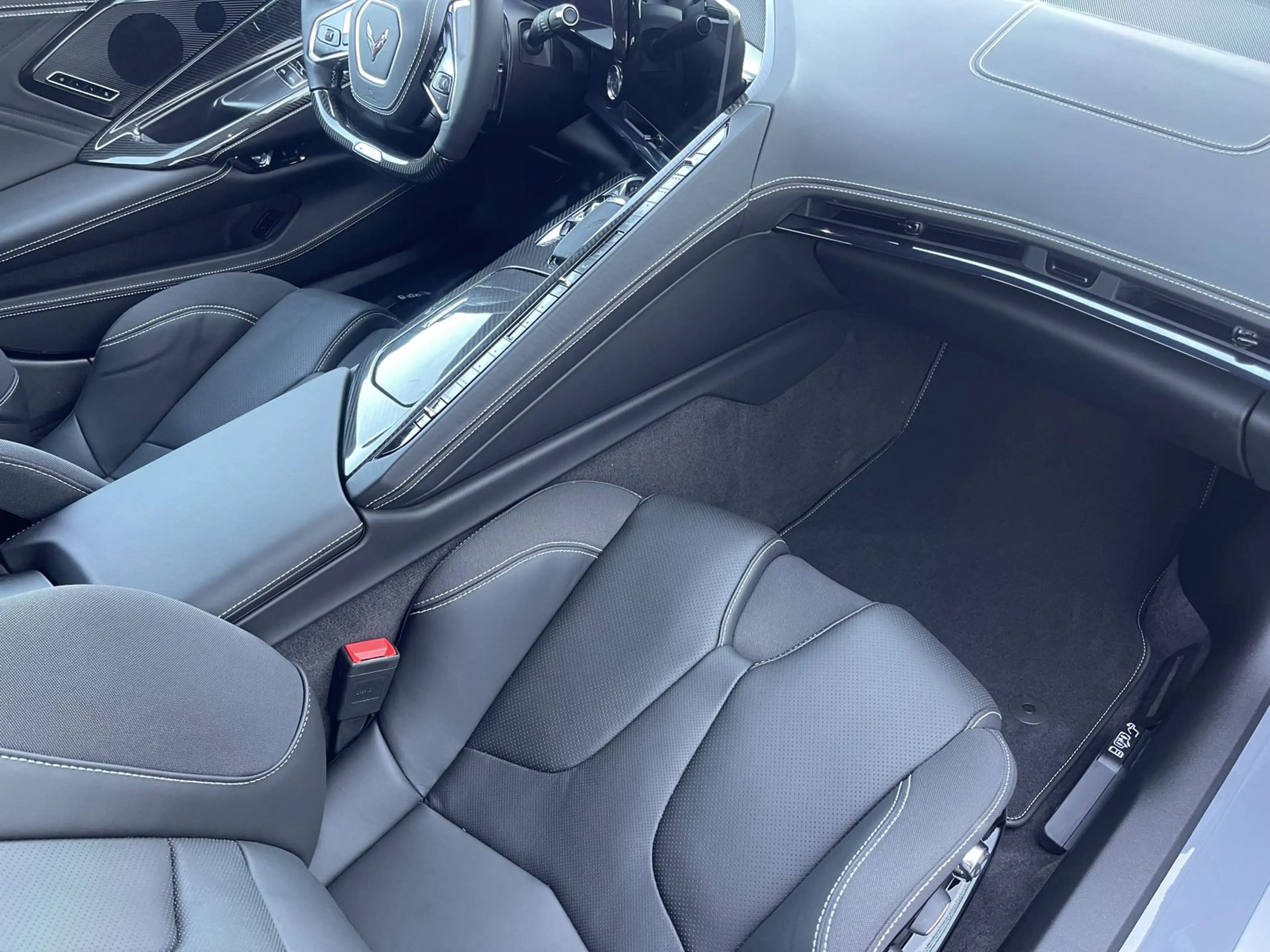 Corvette Z06 Coupe 3LZ 5.5 V8 — photo 9
