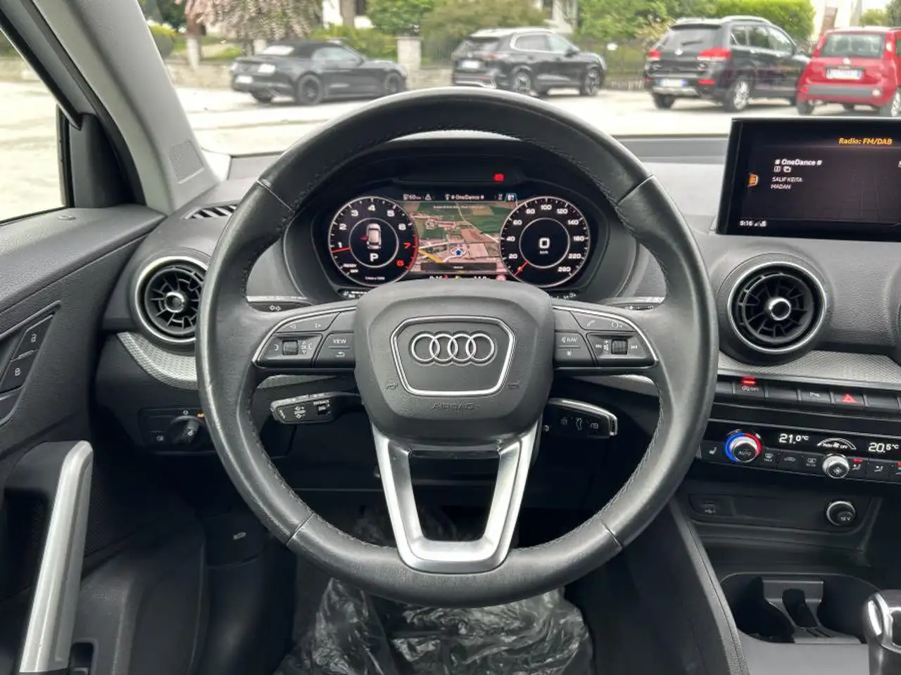 Audi Q2 35 TFSI S-Tronic Business Advanced NAVI+FULL LED+CAMERA, миниатюра 10