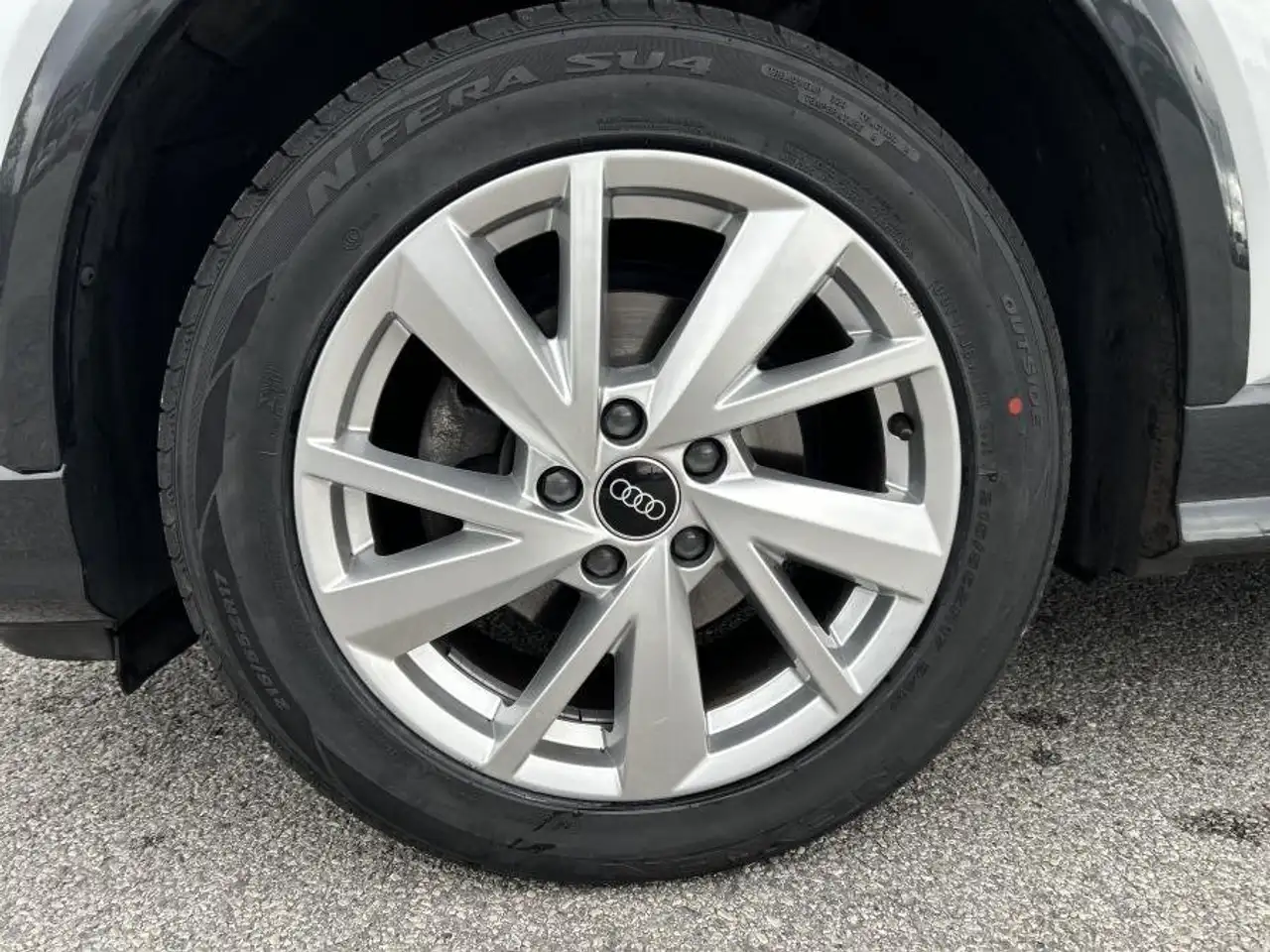 Audi Q2 35 TFSI S-Tronic Business Advanced NAVI+FULL LED+CAMERA, миниатюра 6