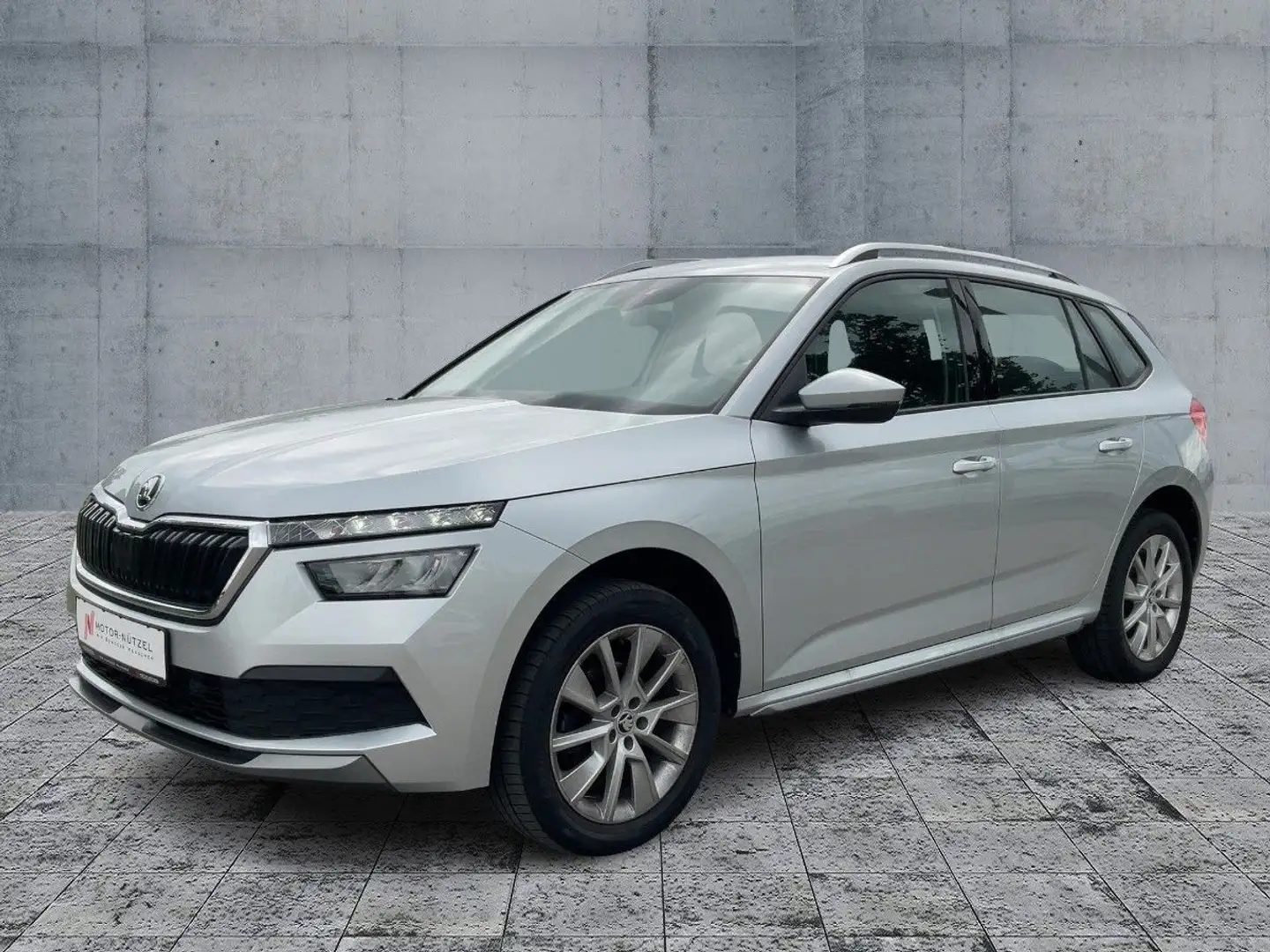 Skoda Kamiq 1.0 TSI DSG STYLE LED+NAVI+SHZ+RFK+GRA+17" Silber - 2