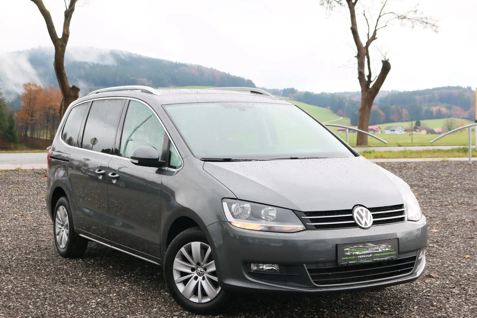 Volkswagen Sharan 2,0 TDI*7 Sitze*AHK*Standheizung*Panorama*Klima X3 Grijs - 1