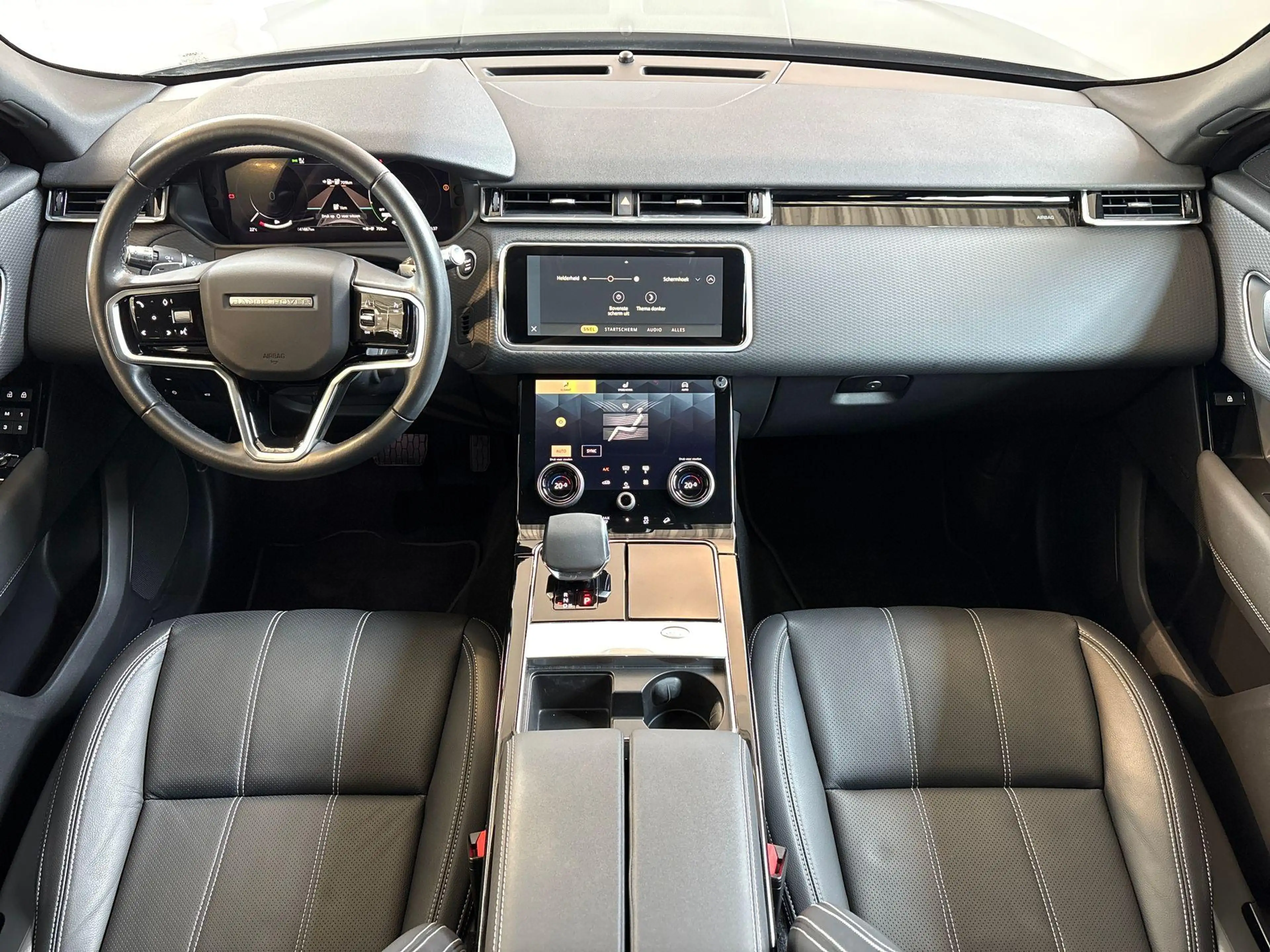 Land Rover Range Rover Velar P400e S | Black Pack | Tow Pack | 20 inch | Contra — photo 5