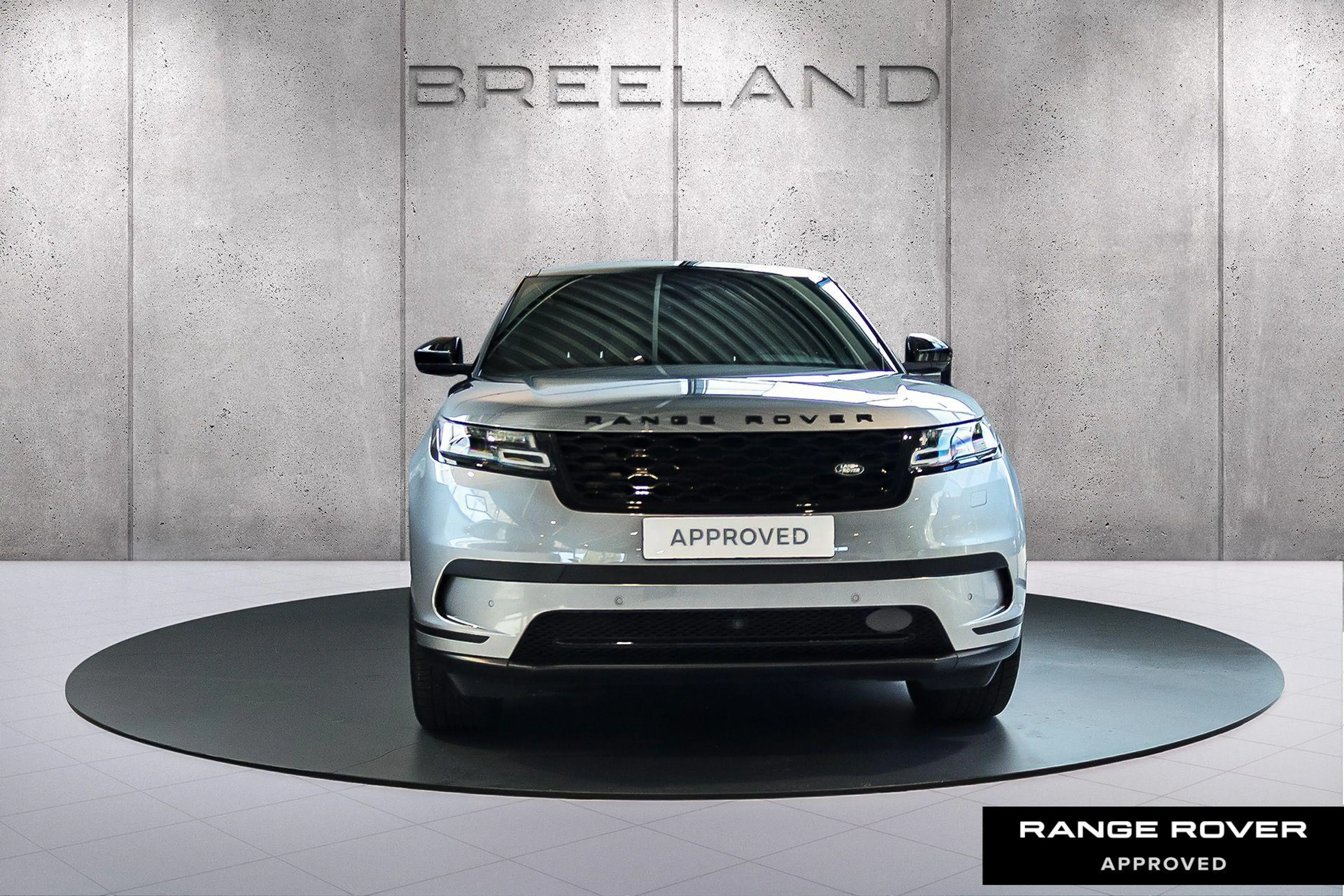 Land Rover Range Rover Velar P400e S | Black Pack | Tow Pack | 20 inch | Contra — photo 8