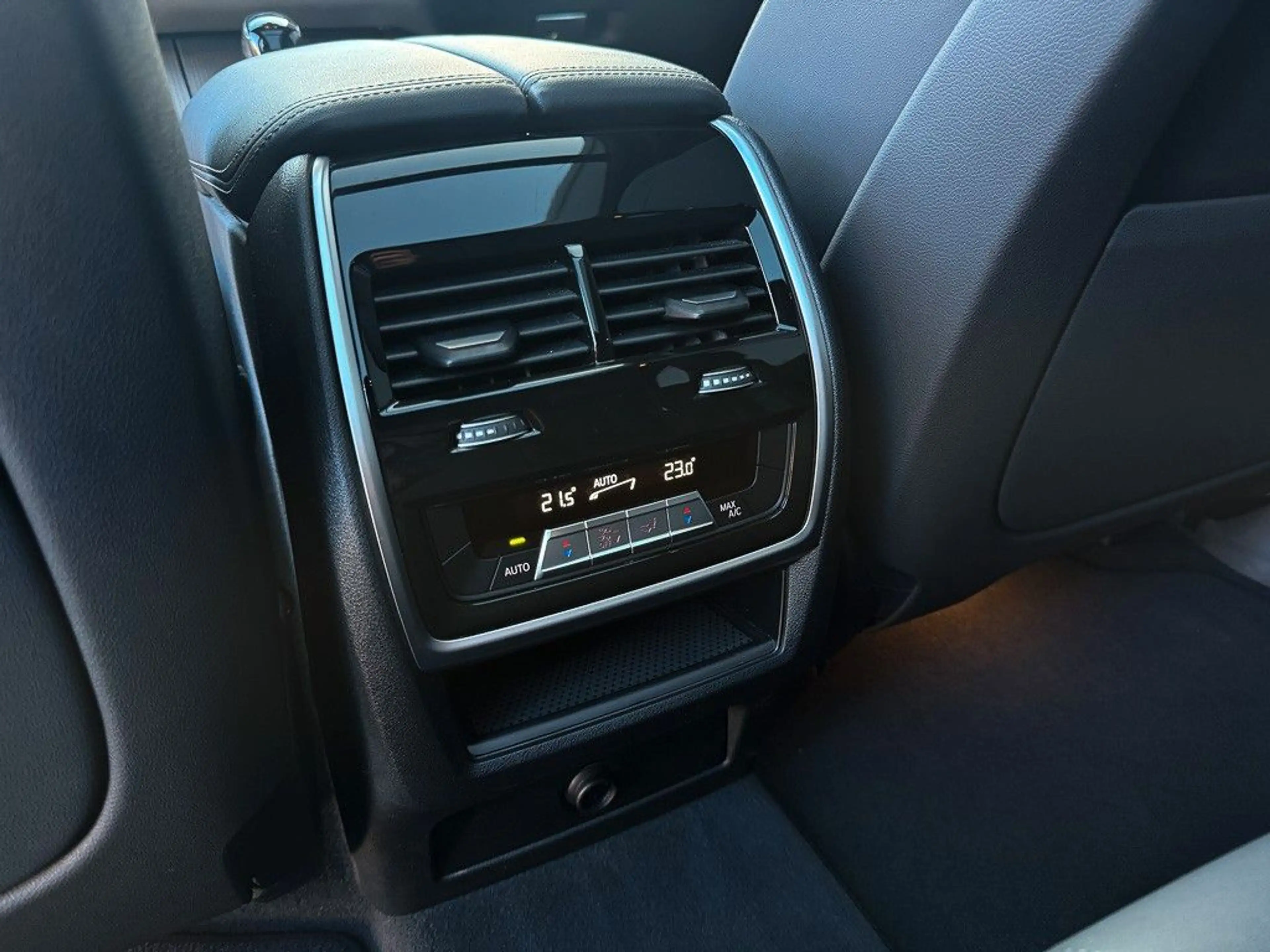 BMW X5 xDrive 30d M Sport*ACC*Pano*H/K*HUD*AHK* — photo 34