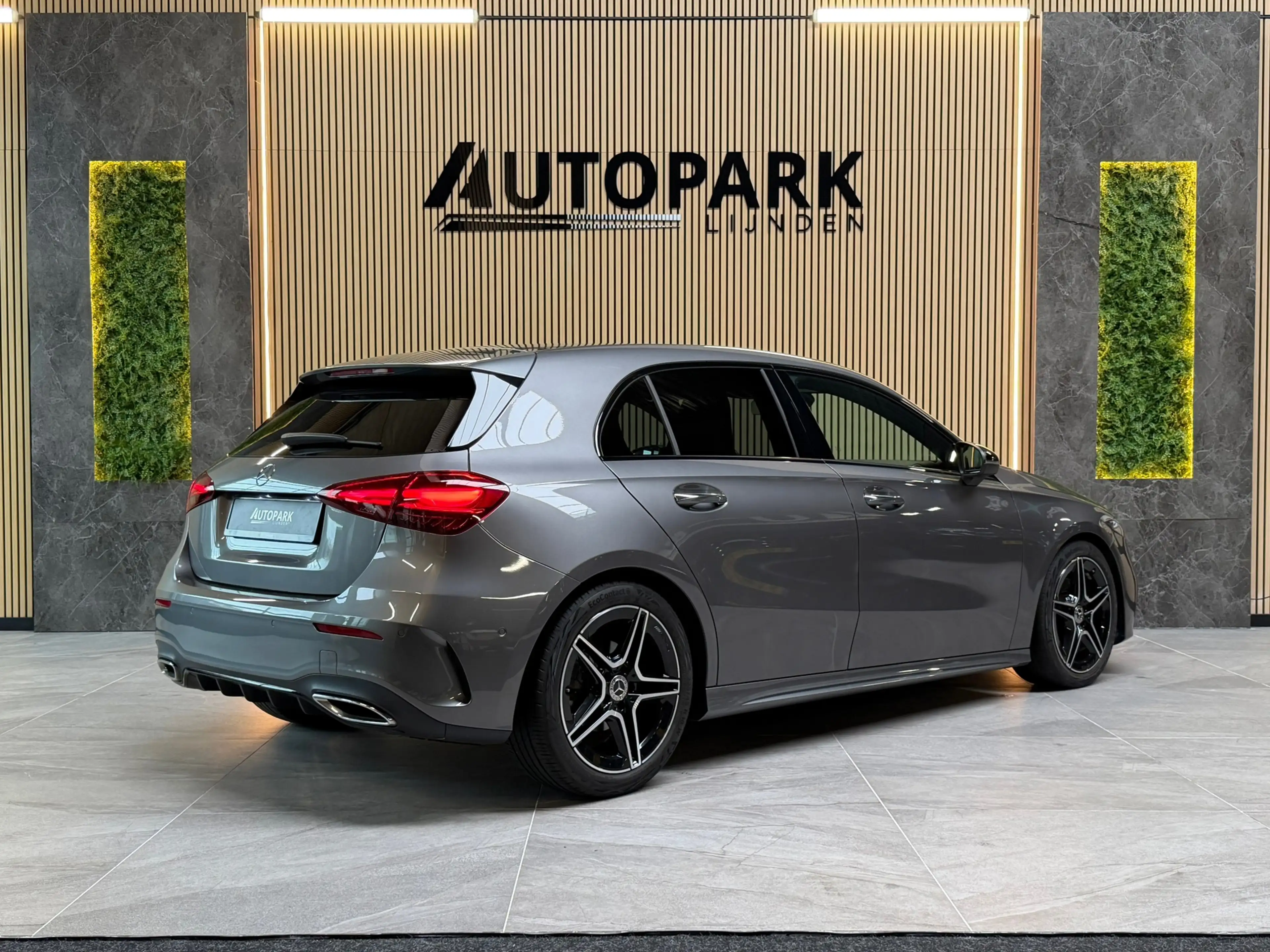 Mercedes-Benz A 180 AMG Line BTW|GARANTIE|CAMERA|NIGHTPAKKET|DODEHOEK| — photo 5