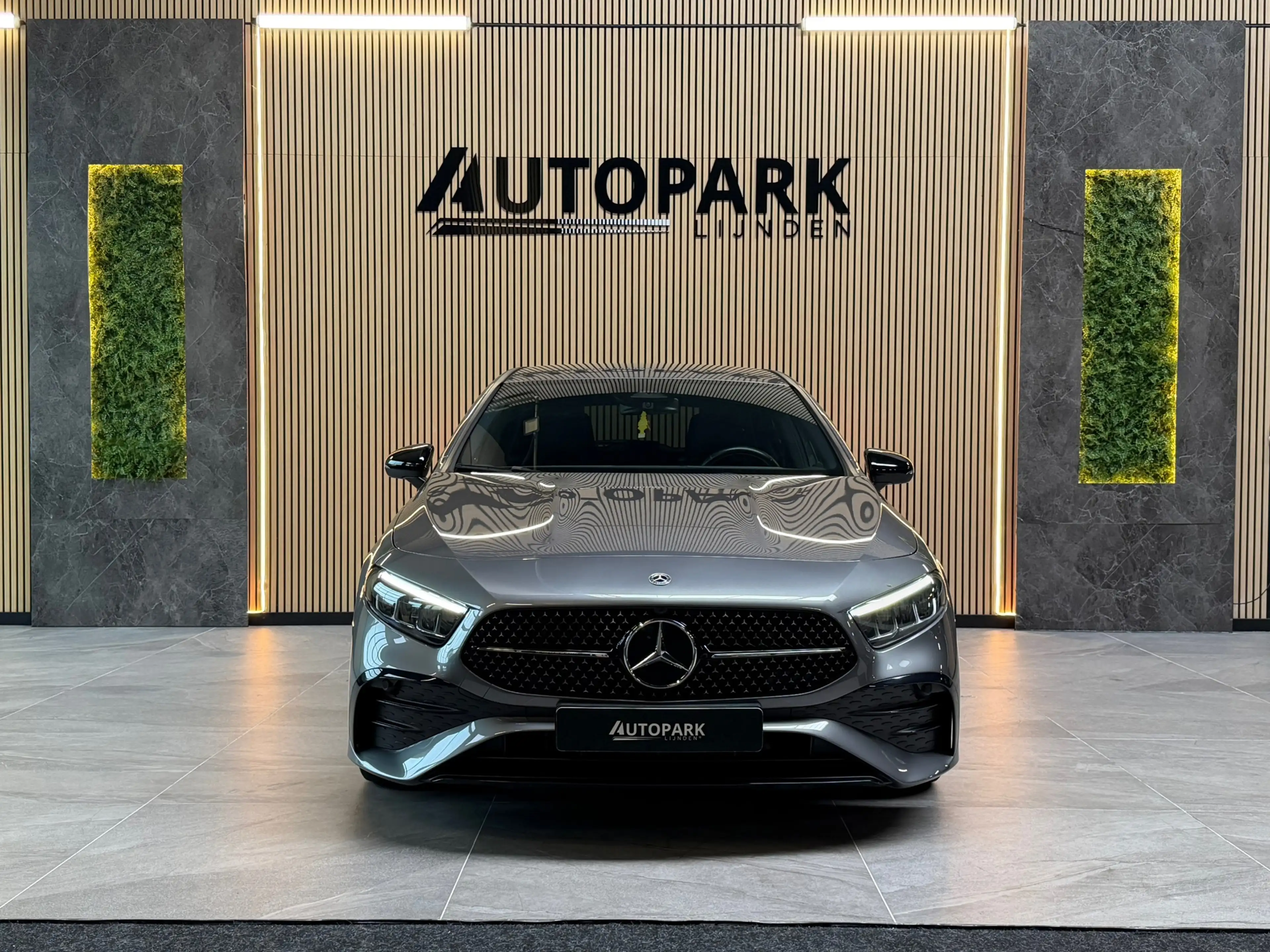 Mercedes-Benz A 180 AMG Line BTW|GARANTIE|CAMERA|NIGHTPAKKET|DODEHOEK| — photo 8