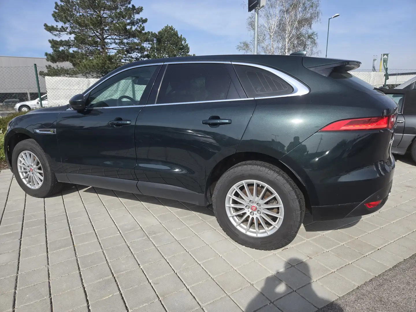 Jaguar F-Pace F-Pace 25d AWD Prestige Aut. Prestige - 2