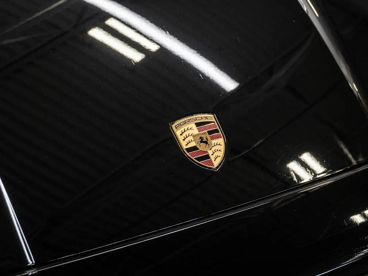 Porsche Cayenne снимка Porsche Cayenne