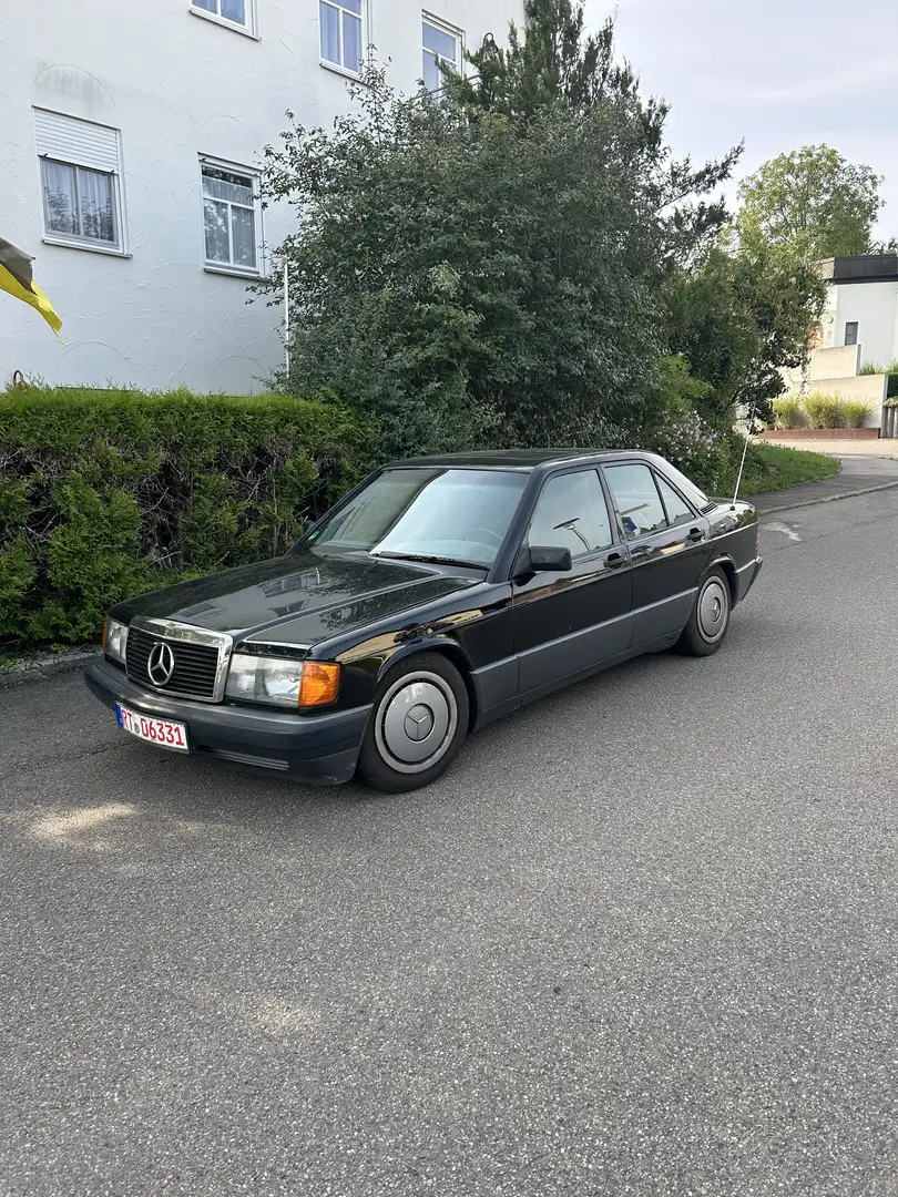 Mercedes-Benz 190 E 1.8 Noir - 1
