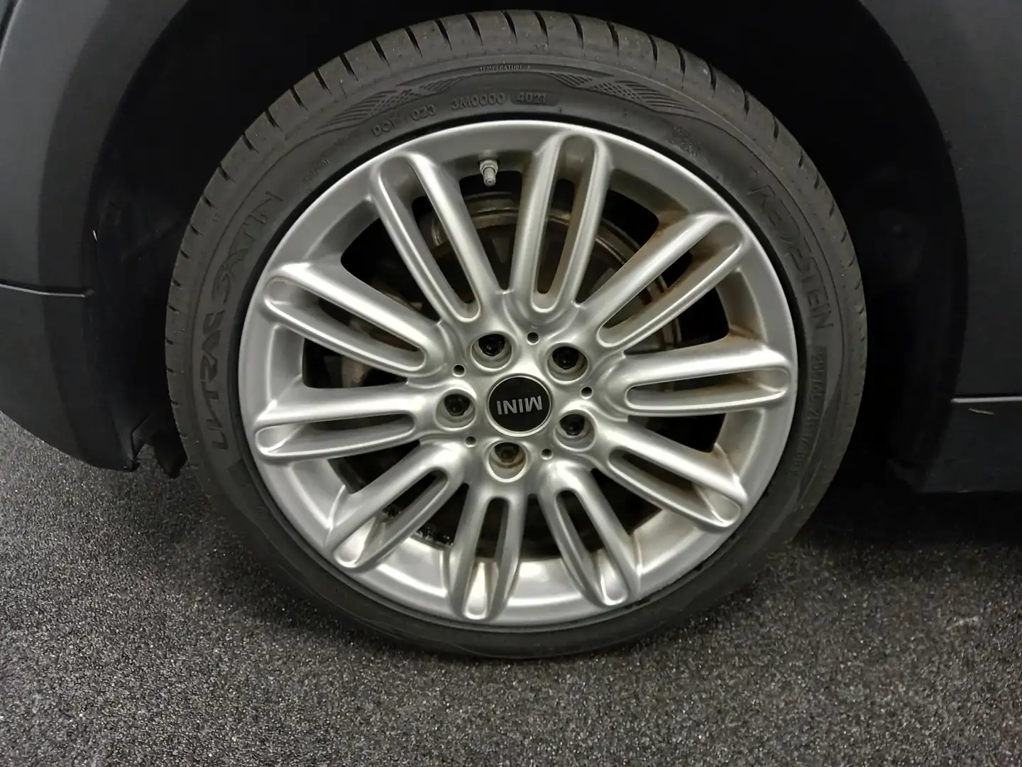 MINI Cooper Mini 1.5 136pk Chili | Climate control | Cruise co Zwart - 2
