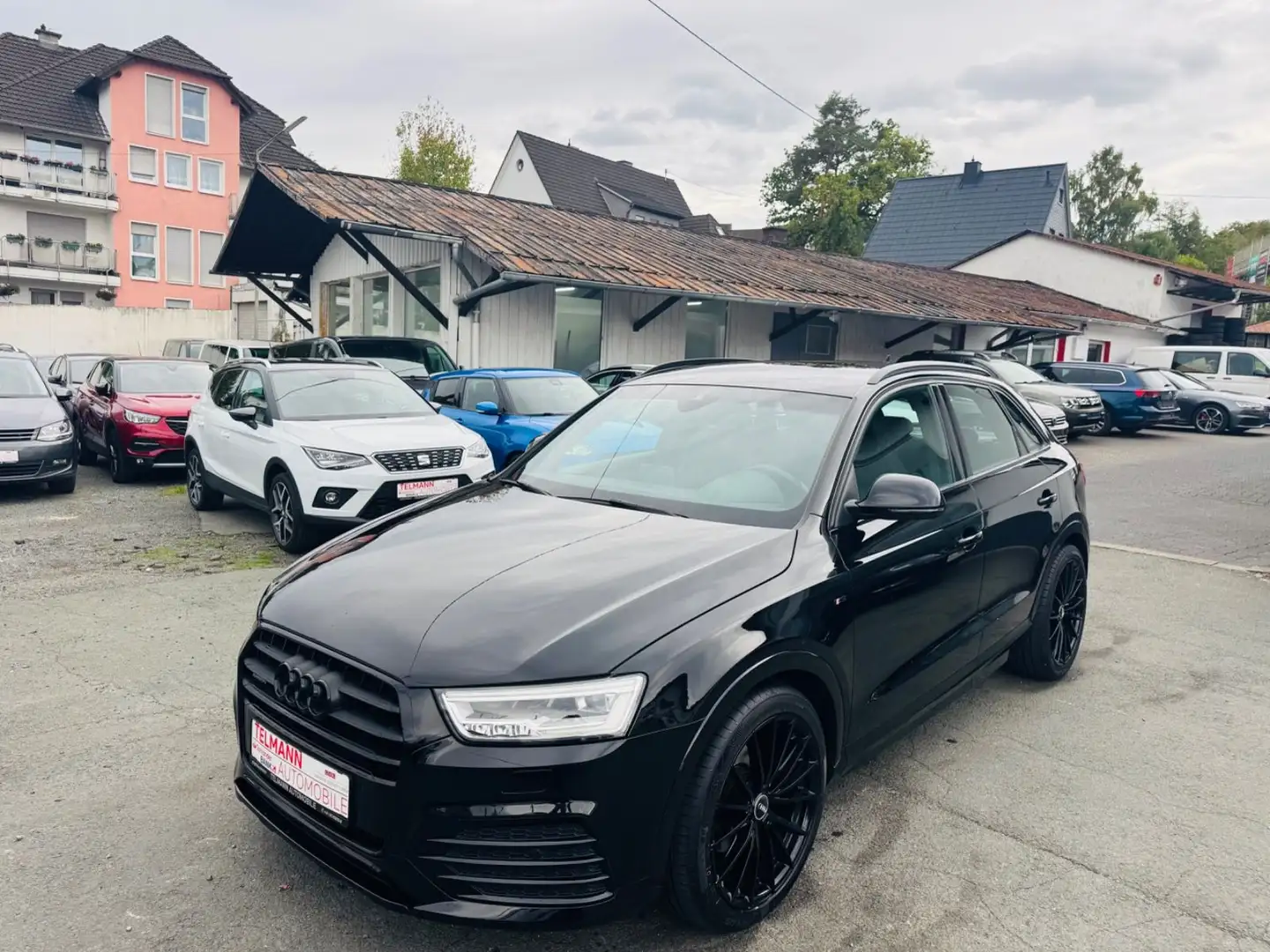 Audi Q3 sport quattro/3x S-Line/DSG/Nur-97.000km Schwarz - 1