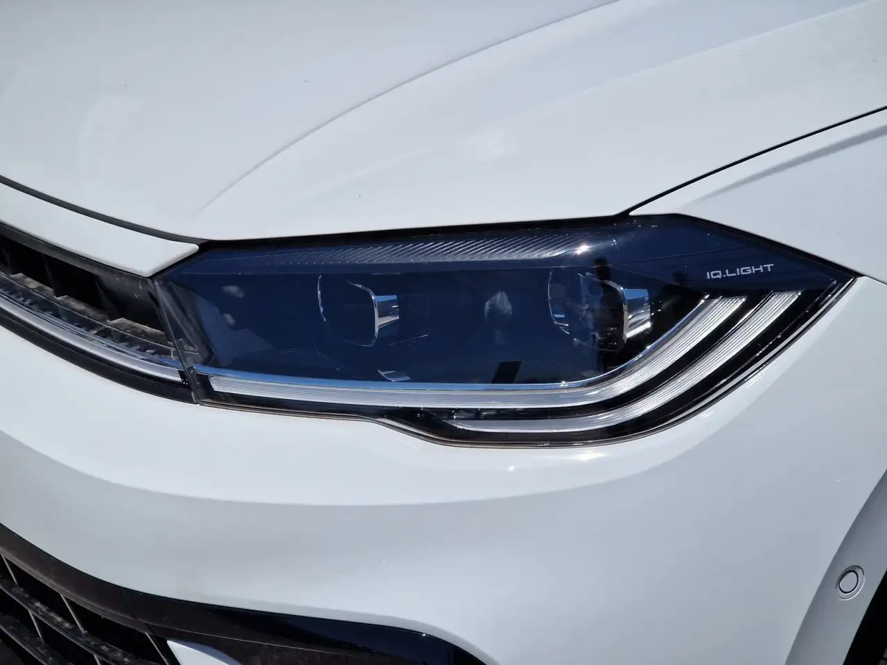 Volkswagen Polo Plus 1.0 tsi r-line plus 95cv dsg 7