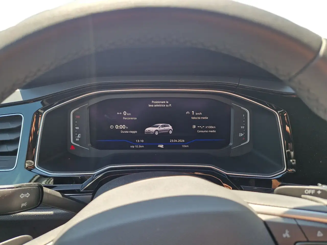 Volkswagen Polo Plus 1.0 tsi r-line plus 95cv dsg 9