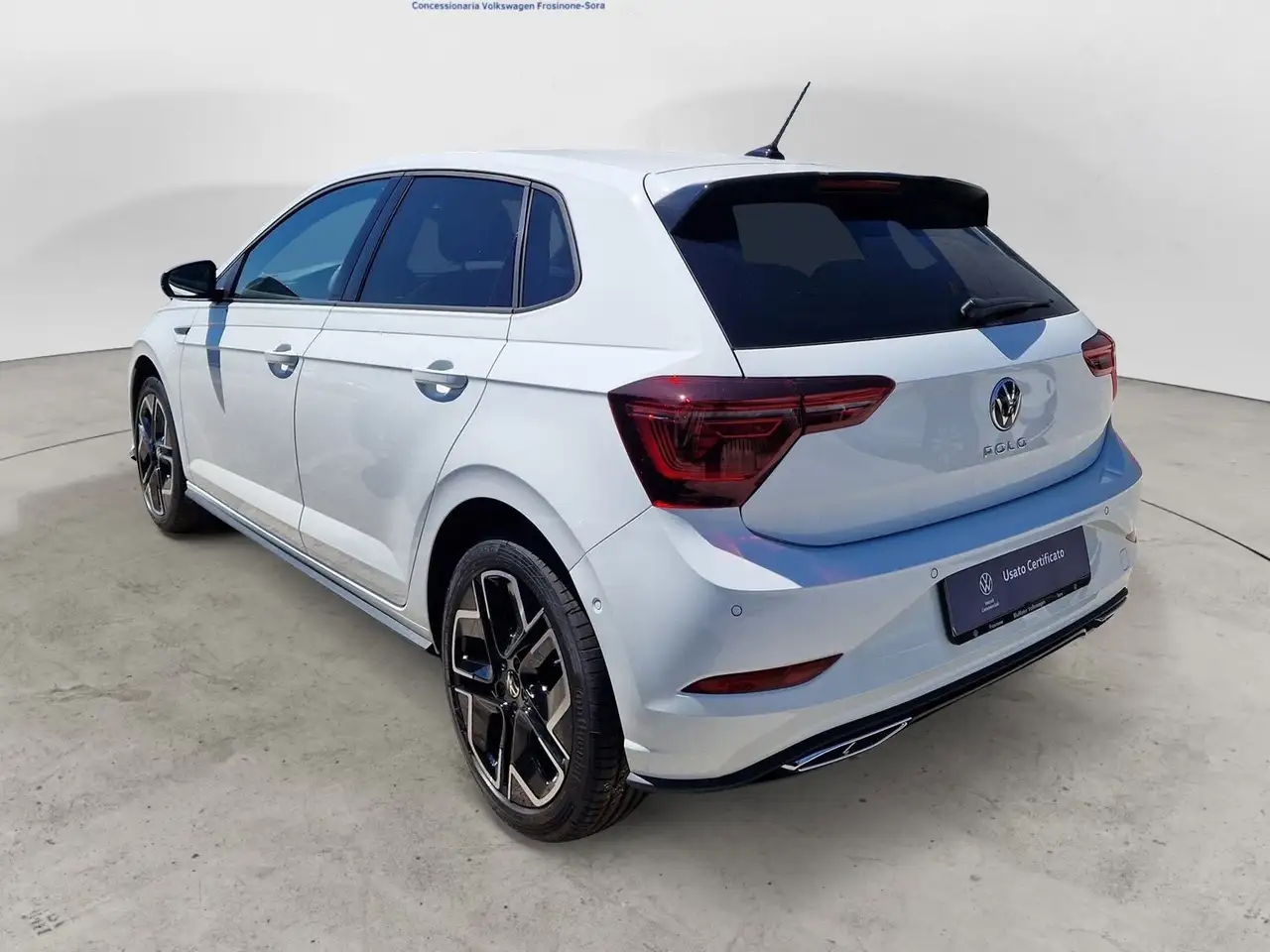 Volkswagen Polo Plus 1.0 tsi r-line plus 95cv dsg 5