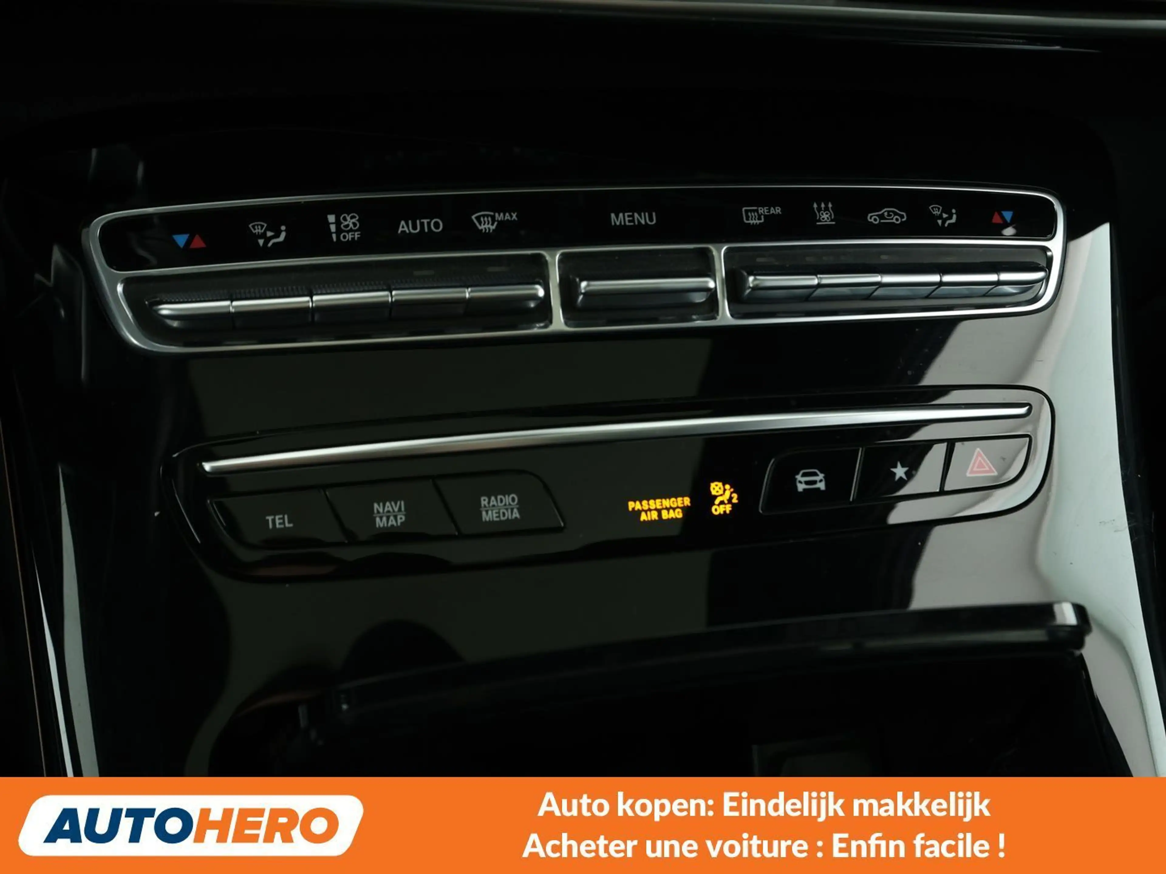 Mercedes-Benz EQC 400 electric drive 300 kW 4Matic AMG Line — photo 12