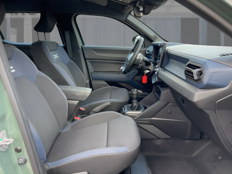 Dacia Duster Neuer  Expression TCe 130 Apple CarPlay SHZ — photo 8