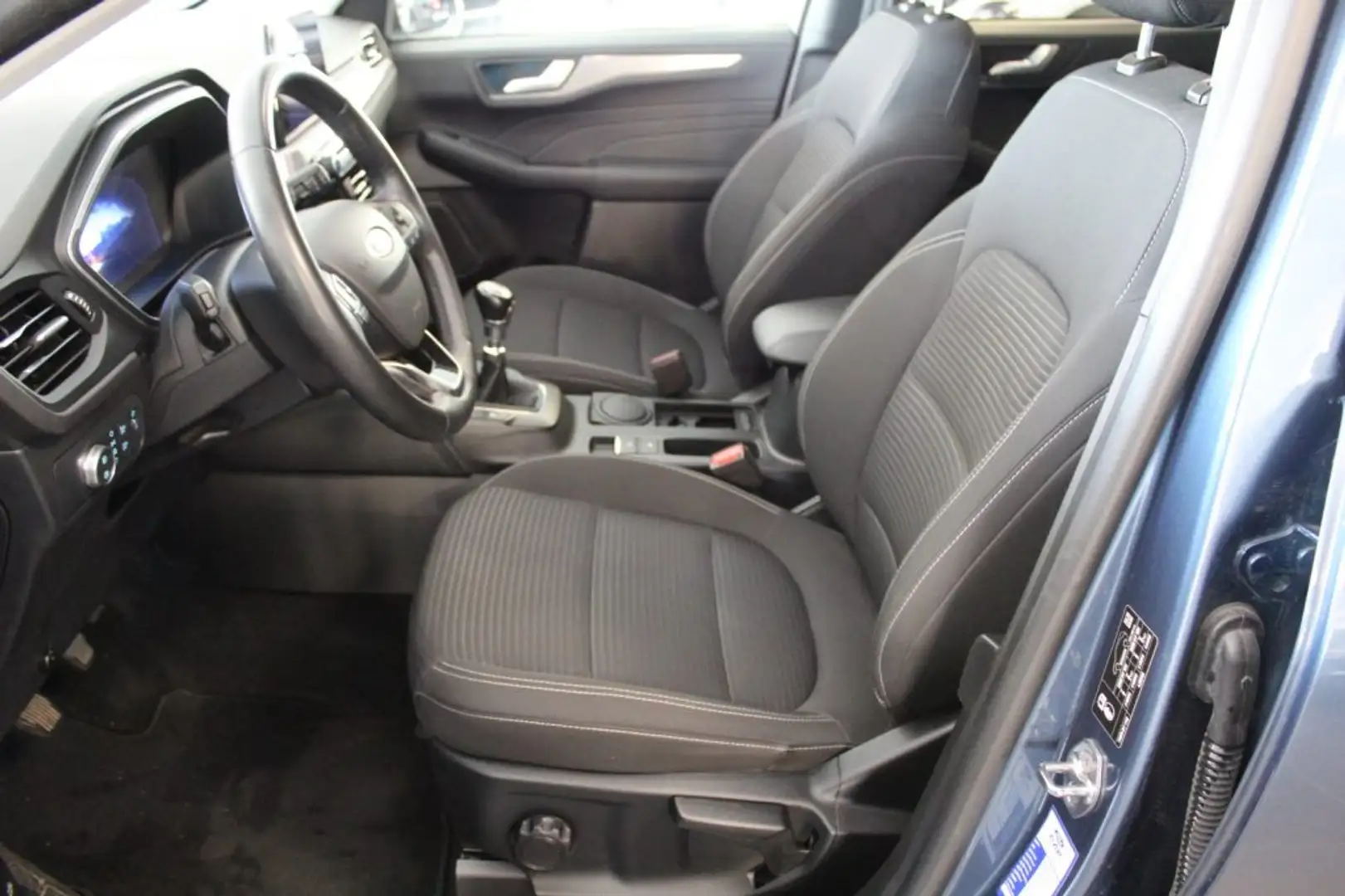 Ford Kuga 1.5 d EcoBlue 120 CV 2WD Titanium Business Blue - 2