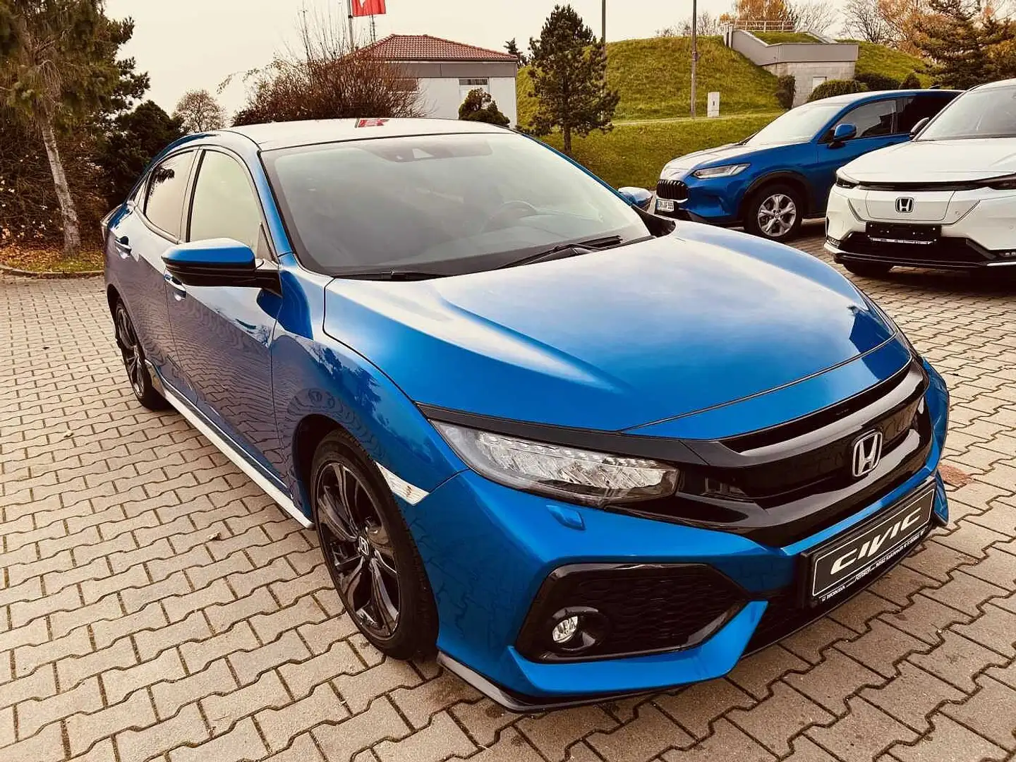 Honda Civic 1.5 i-VTEC Turbo Sport Plus Blau - 1