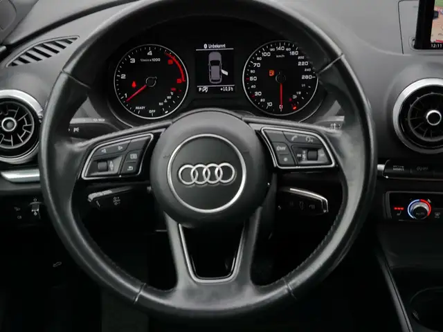 Audi A3 view 9