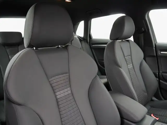 Audi A3 view 10