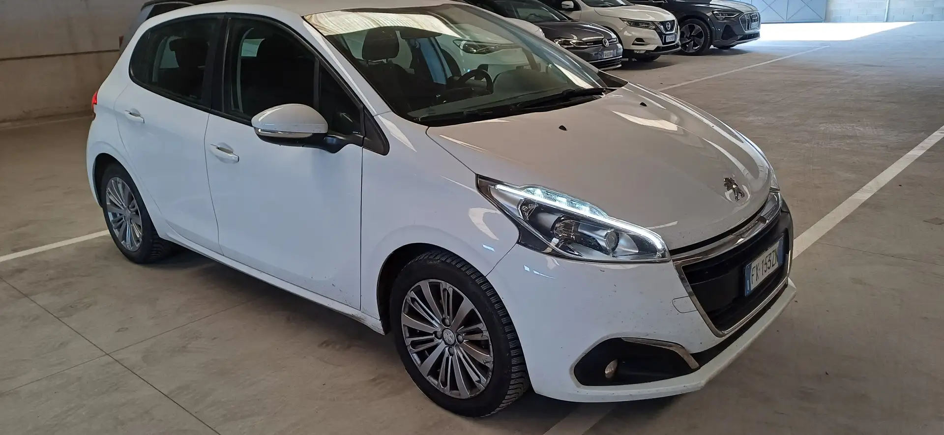 Peugeot 208 208 5p 1.2 puretech Active s Weiß - 2