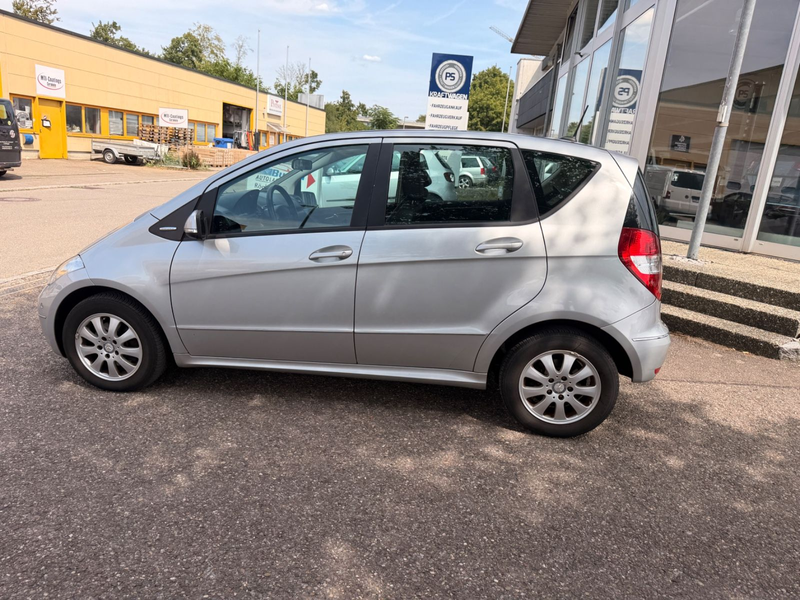 Mercedes-Benz A 180 Elegance Automatik TÜV NEU PDC — photo 6