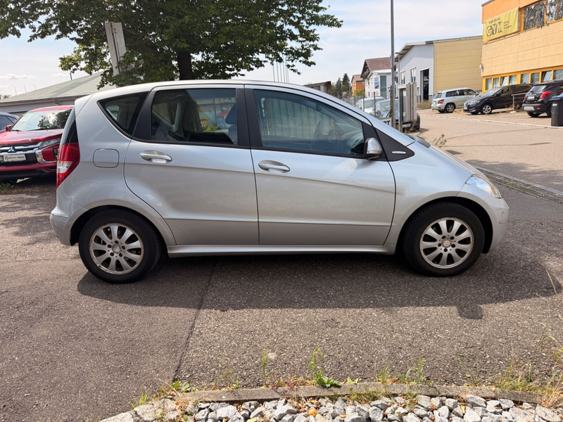 Mercedes-Benz A 180 Elegance Automatik TÜV NEU PDC — photo 3