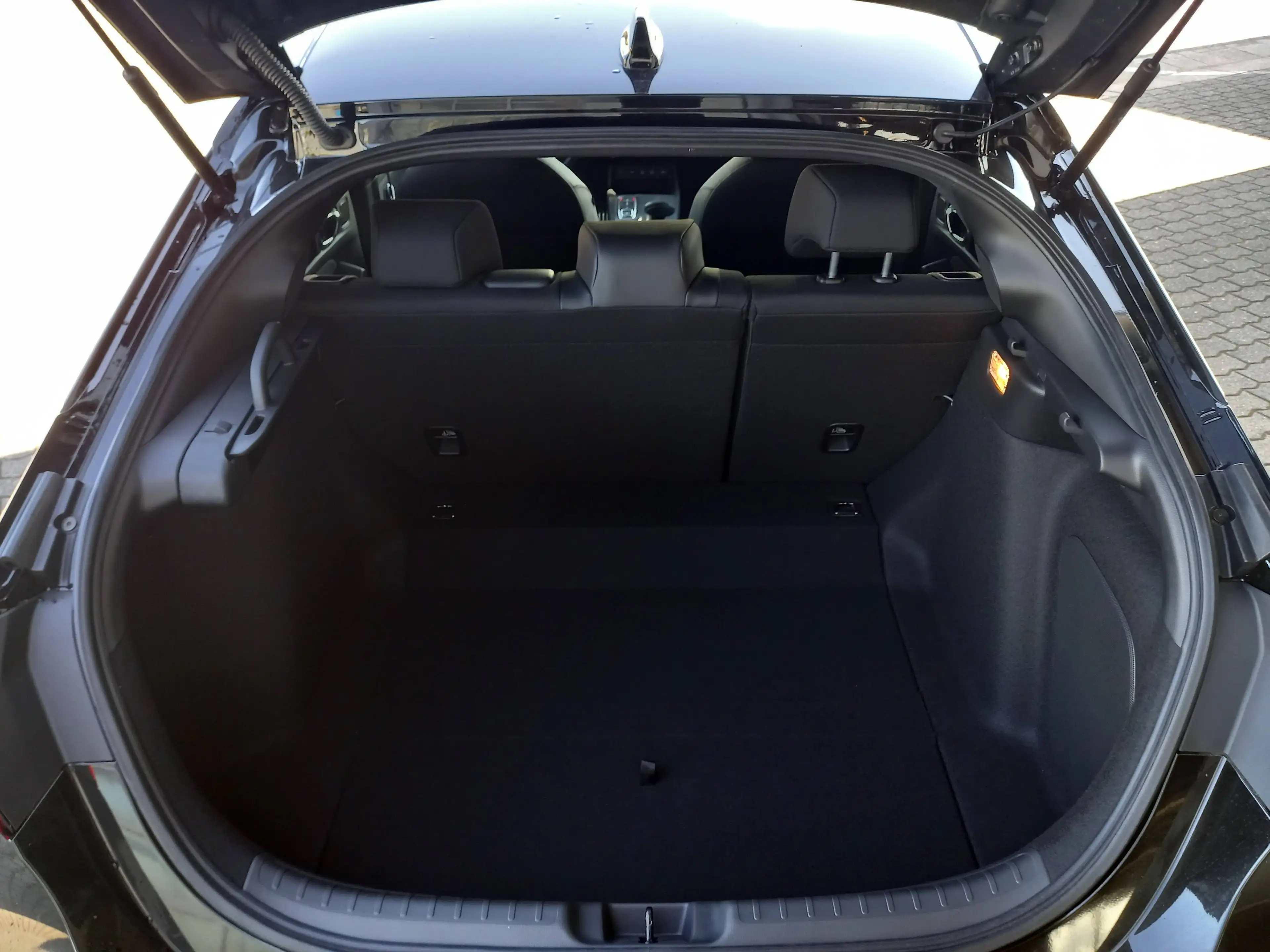 Honda Civic e:HEV Sport*MJ 2027* — photo 10