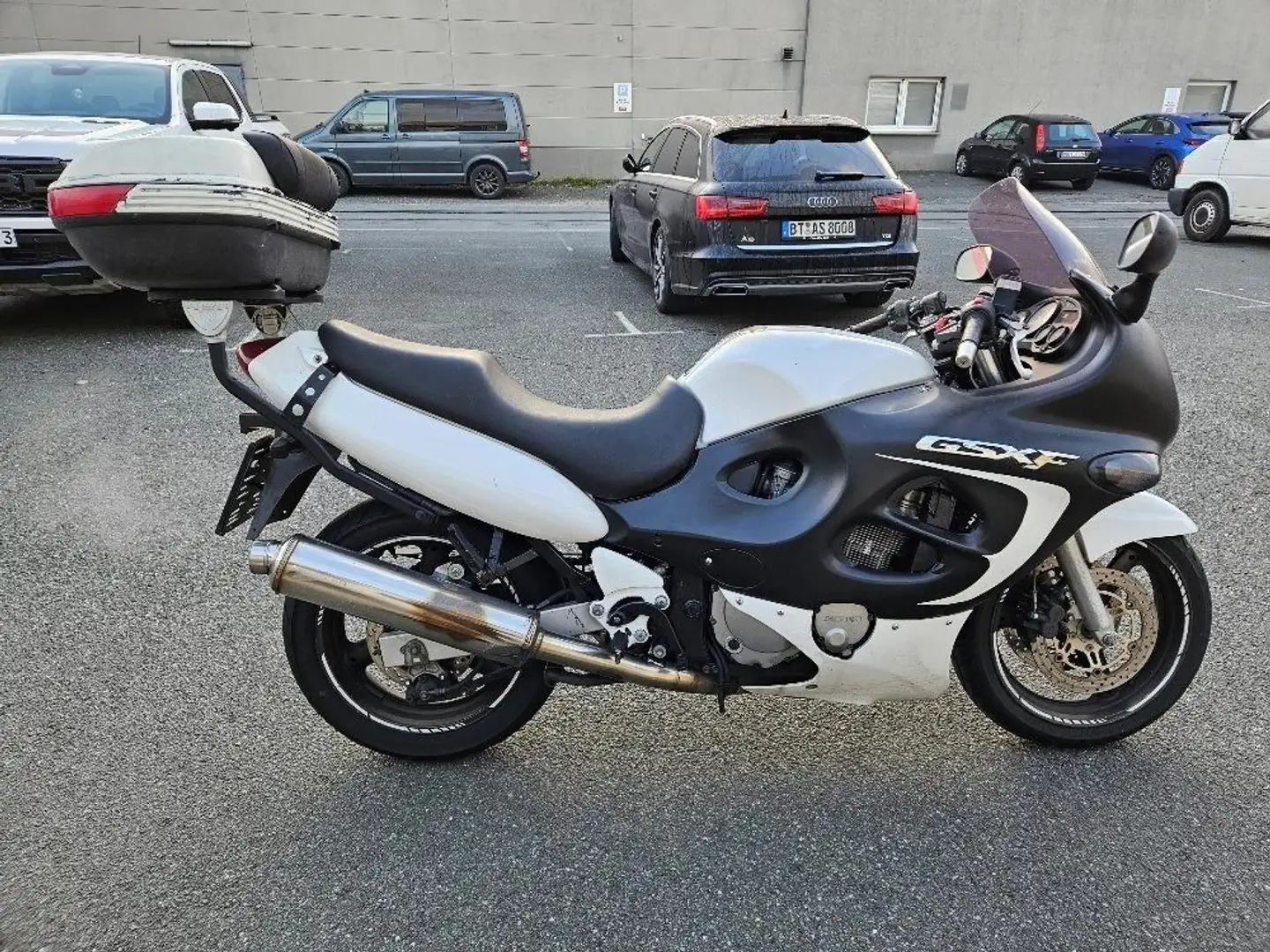 Suzuki GSX 750 F - 1