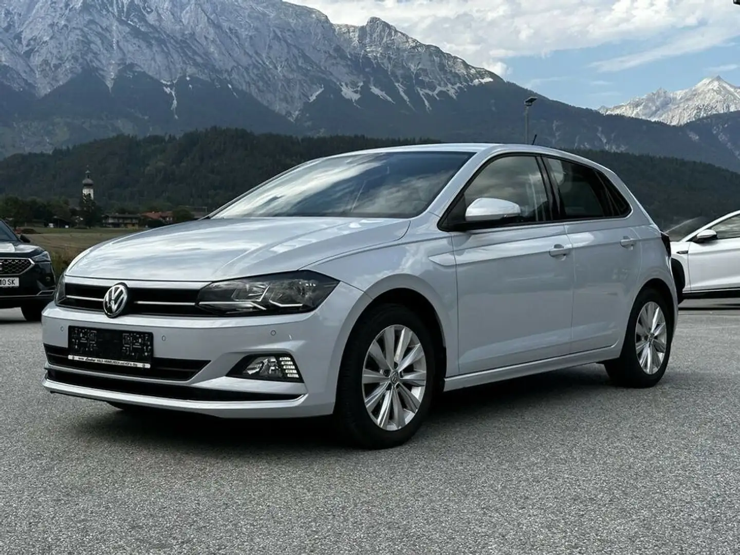Volkswagen Polo Highline DSG Silber - 2