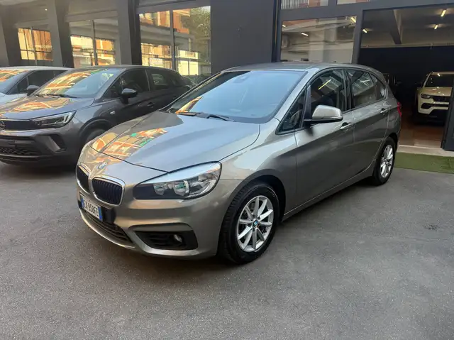 BMW 218 Active Tourer 218d Advantage + Pelle + Sensori Parcheggio