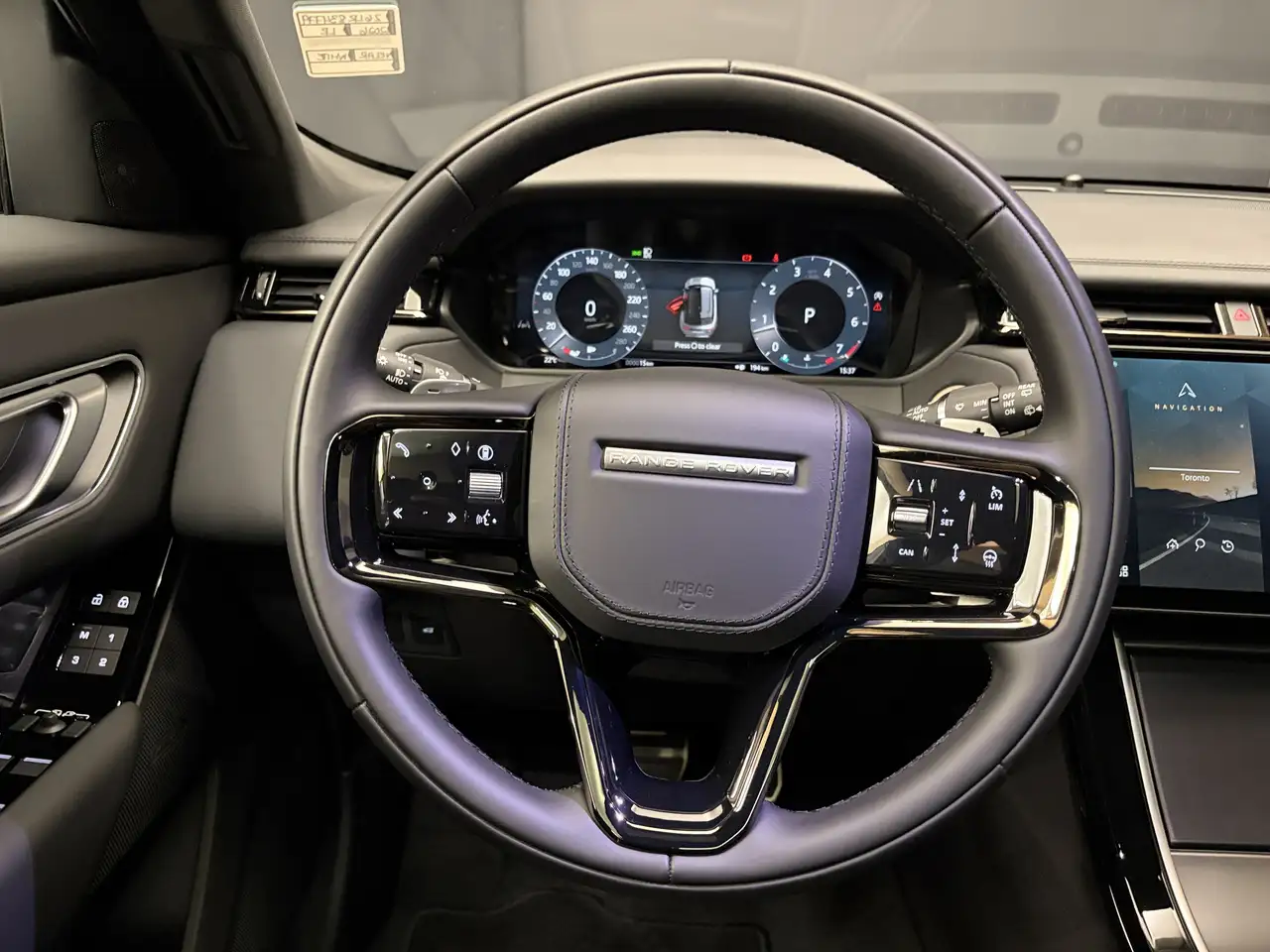 Land Rover Range Rover Velar снимка Land Rover Range Rover Velar