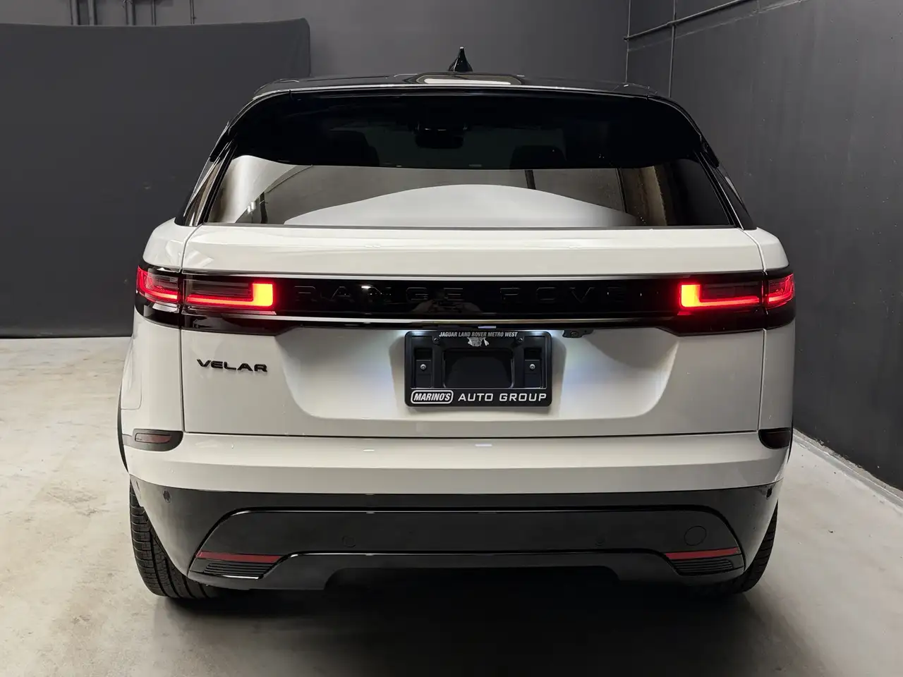 Land Rover Range Rover Velar снимка Land Rover Range Rover Velar