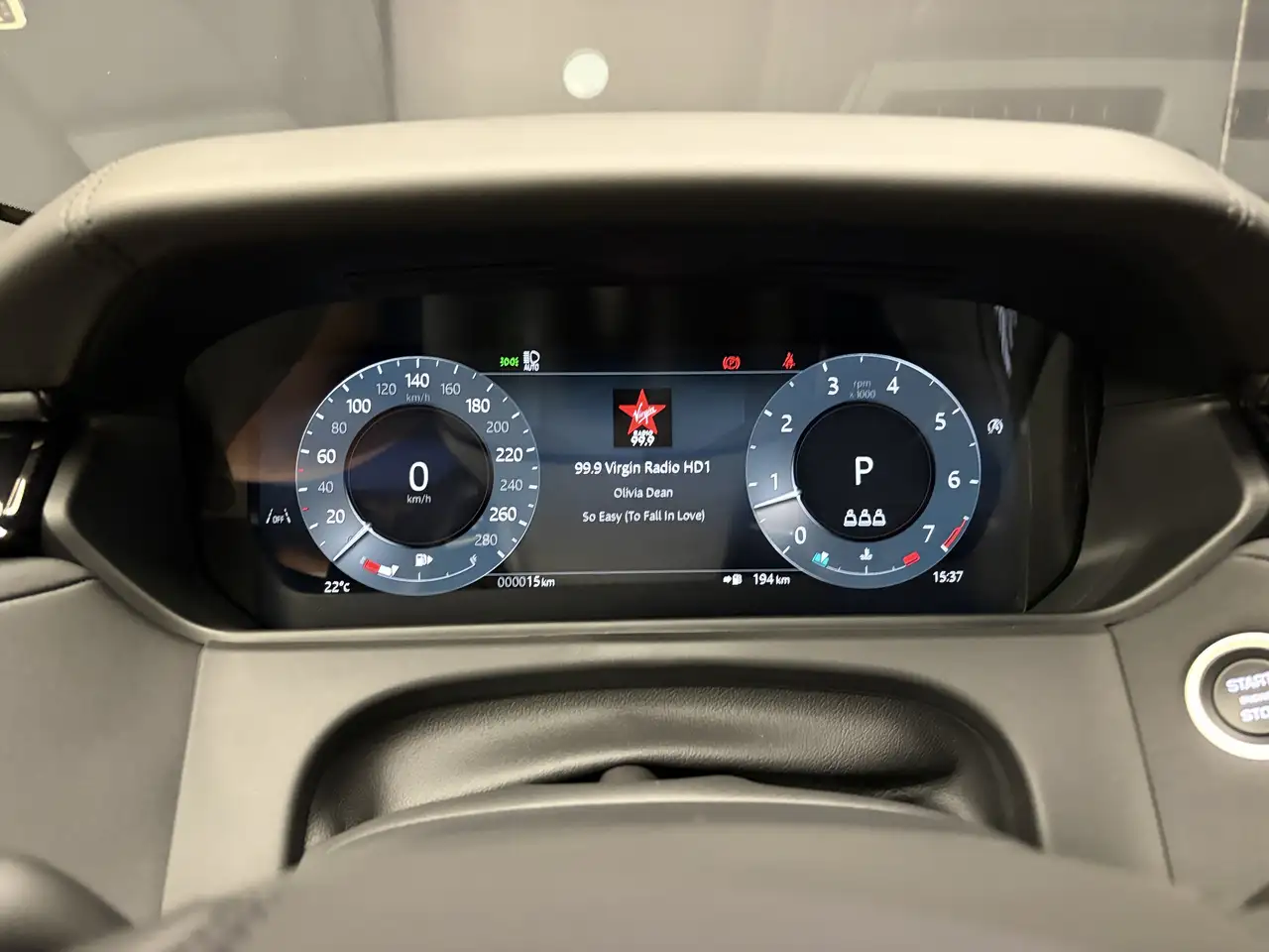 Land Rover Range Rover Velar снимка Land Rover Range Rover Velar