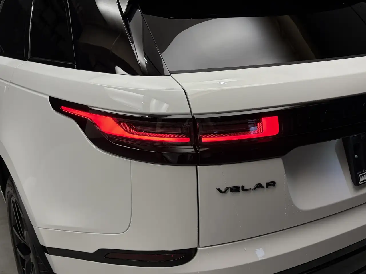 Land Rover Range Rover Velar снимка Land Rover Range Rover Velar