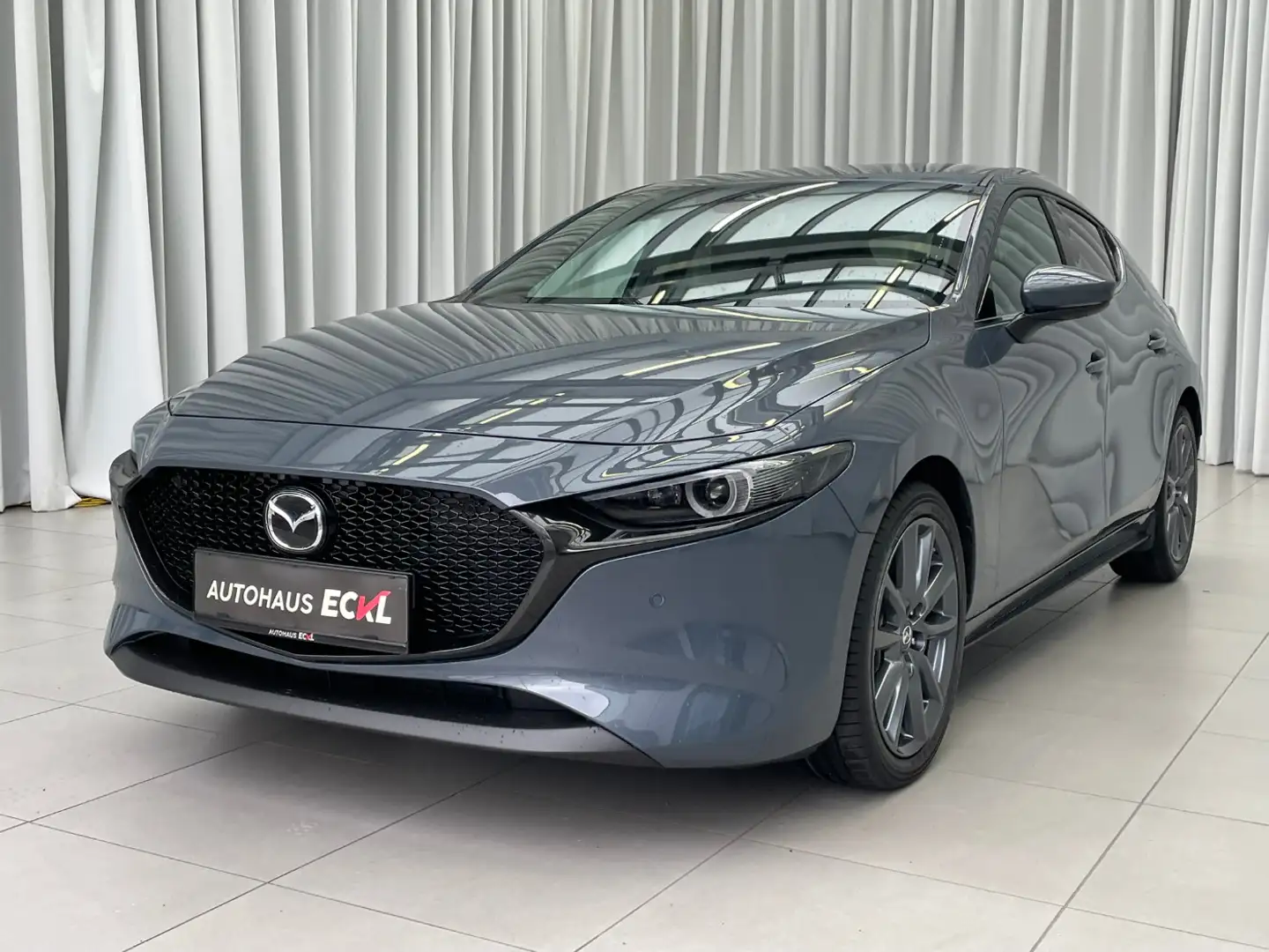 Mazda 3 G140PS 6MT 2WD 2.5L  EXCLUSIVE - LINE 2488ccm Gris - 2