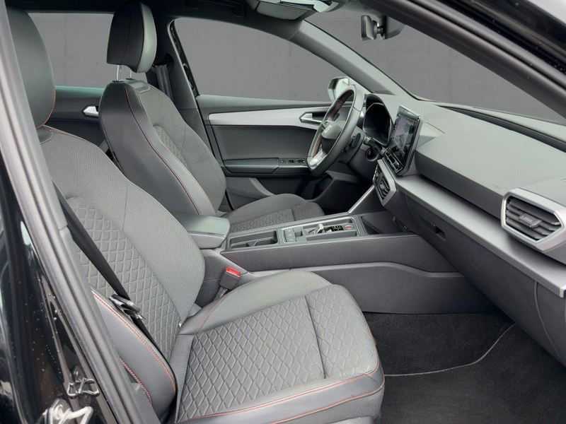 SEAT Leon ST FR 2.0 TDI DSG Voll-LED+NAV+RFK+SHZ+DAB — photo 12