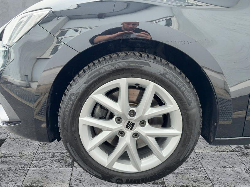 SEAT Leon ST FR 2.0 TDI DSG Voll-LED+NAV+RFK+SHZ+DAB — photo 8