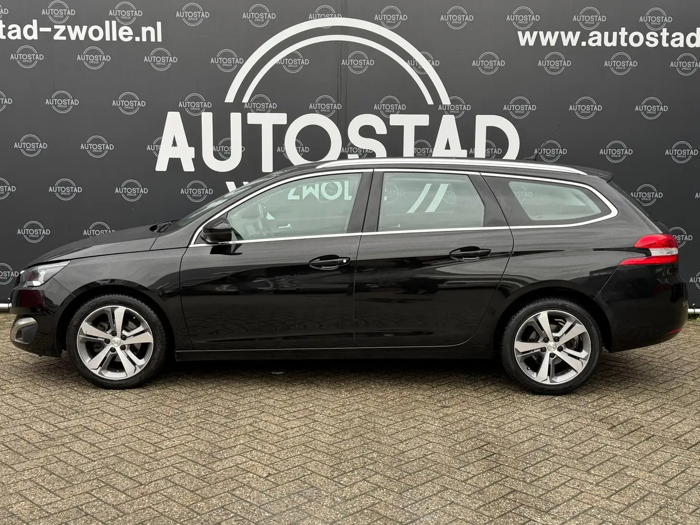 Peugeot 308 SW 1.2 PureTech GT-line Automaat/NAP/APK/Navi/Airc Schwarz - 2