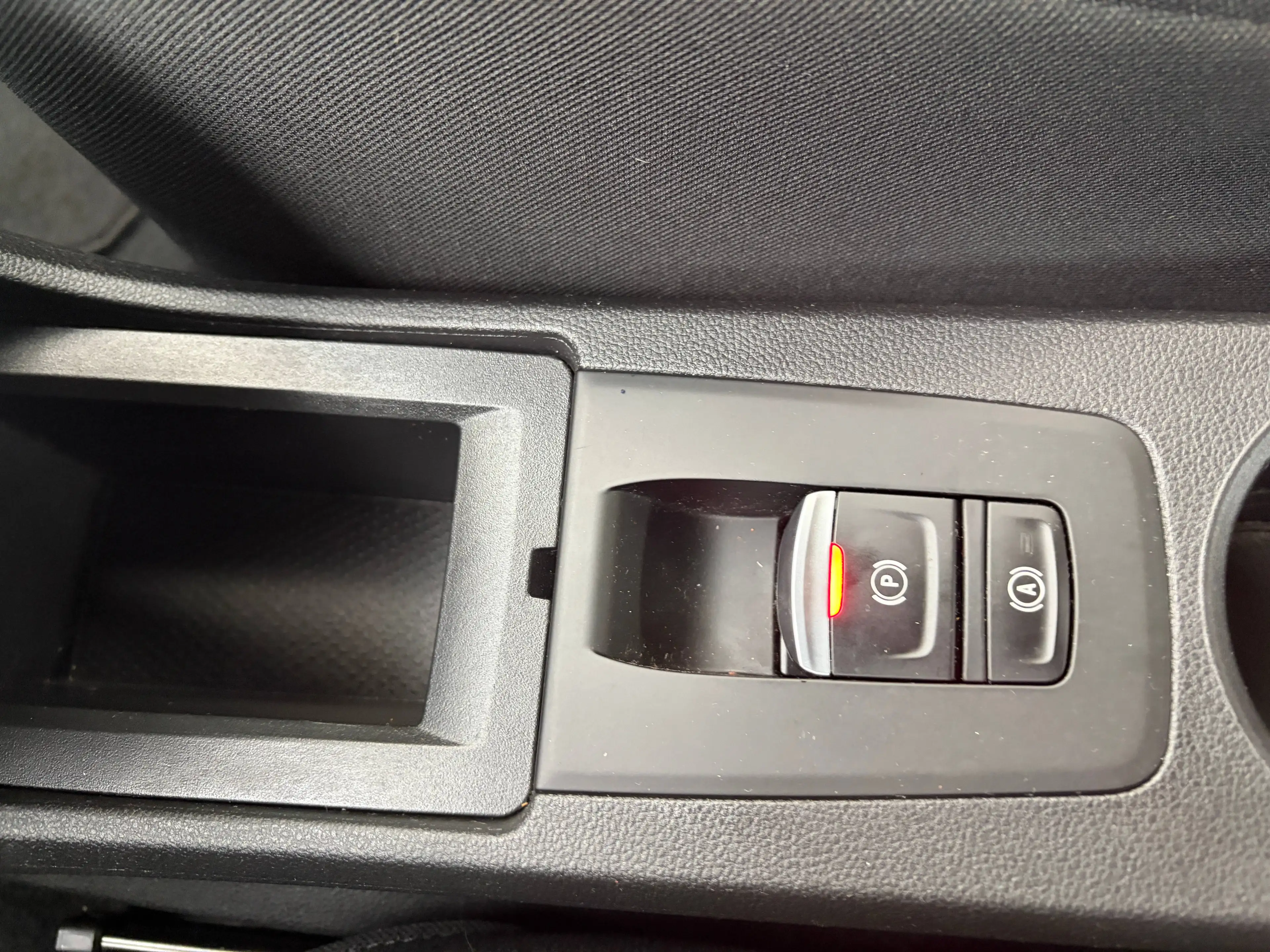 Renault ZOE Life ZE40 R110 — photo 11