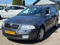 Skoda Octavia Combi 1.9 TDI Airco Trekhaak Grijs - thumbnail 1