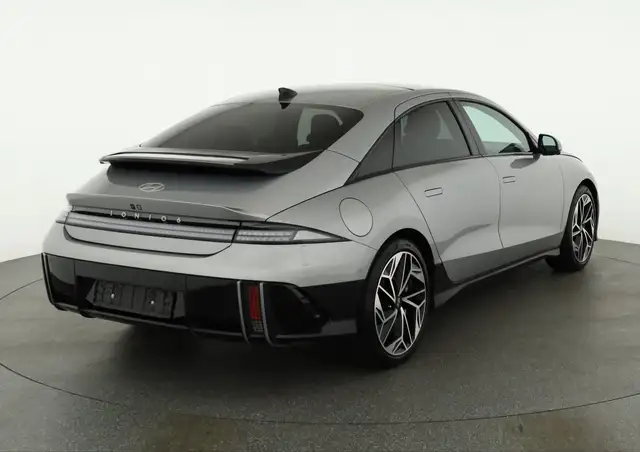 Hyundai IONIQ 6 Uniq Elektro 77,4 kWh, Pano, 20-Zoll, Matrix, H...