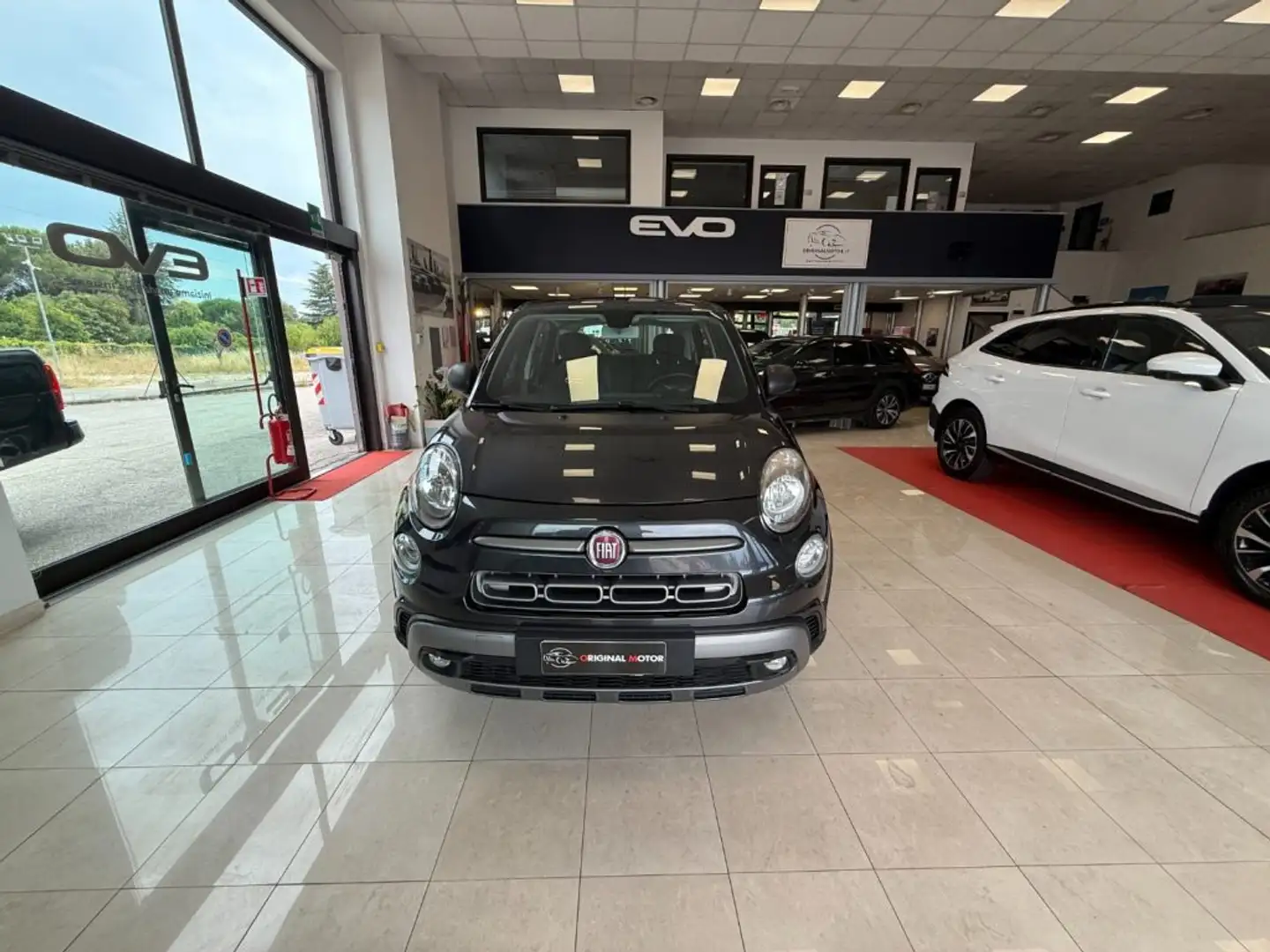 Fiat 500L 1.6 Multijet 120 CV City Cross Grigio - 1