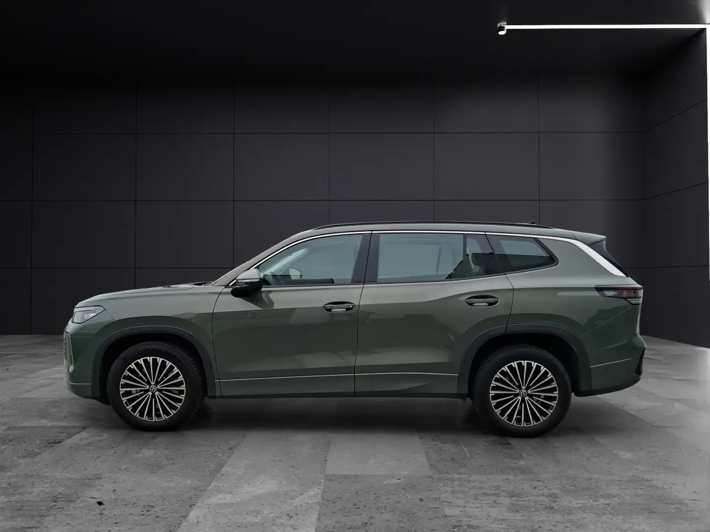 Volkswagen Tayron TDI Life DSG 4M LED AHK Navi HUD AID ACC RFK SH Grün - 2