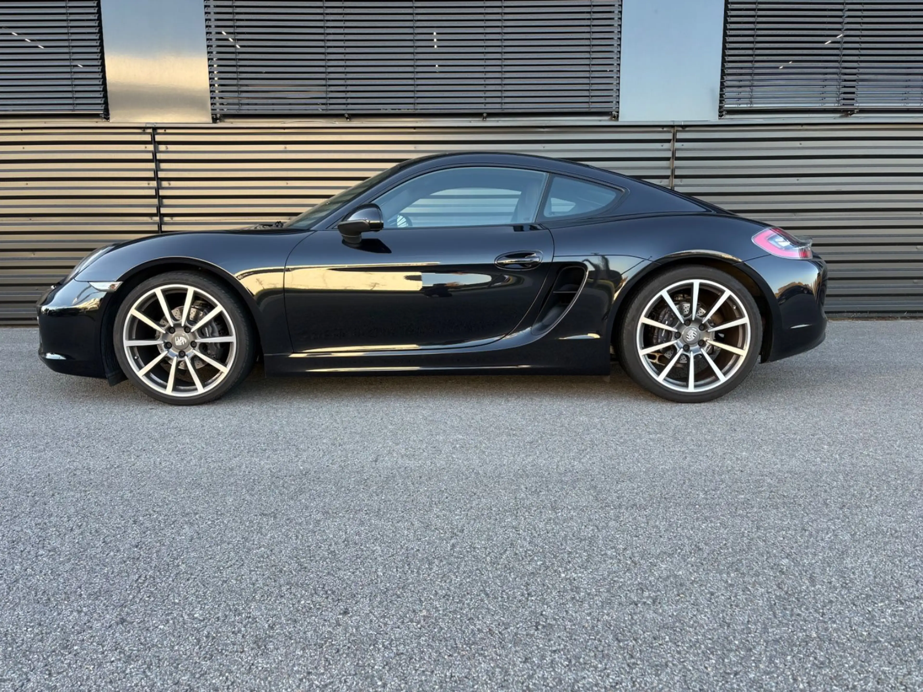 Porsche Cayman Black Edition-CHRONO-ABGAS-2.HAND