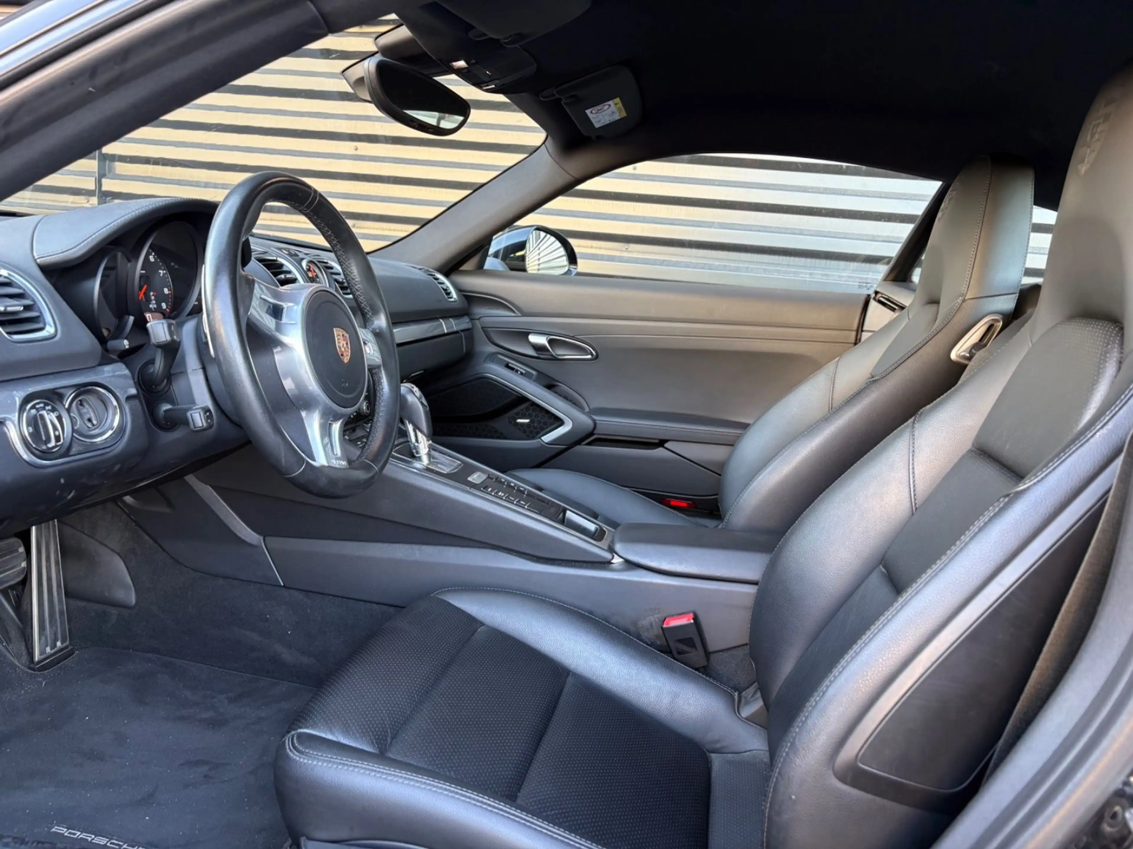 Porsche Cayman Black Edition-CHRONO-ABGAS-2.HAND — photo 11
